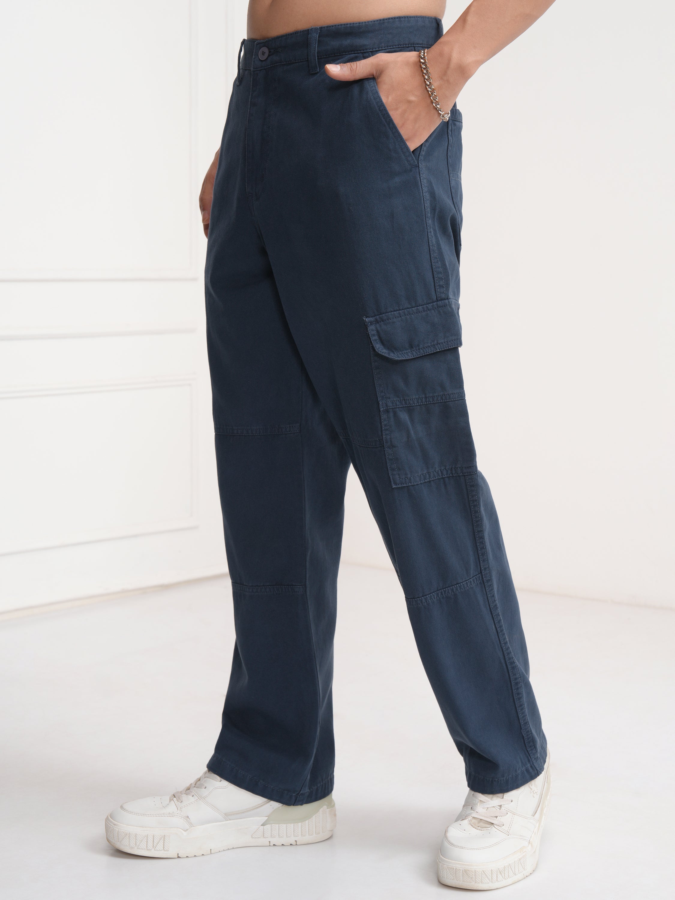 Highlander Men Blue Straight Fit Solid Cargo - Blue - Image 4