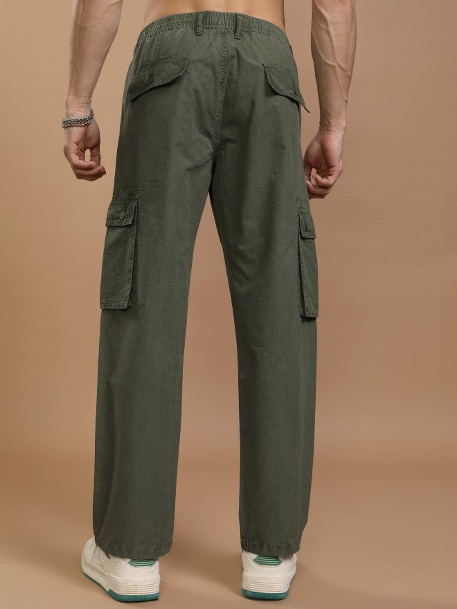 Highlander Men Green Straight Fit Solid Cargo - Green - Image 3