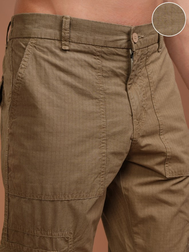 Highlander Men Brown Straight Fit Solid Cargo - Brown - Image 5