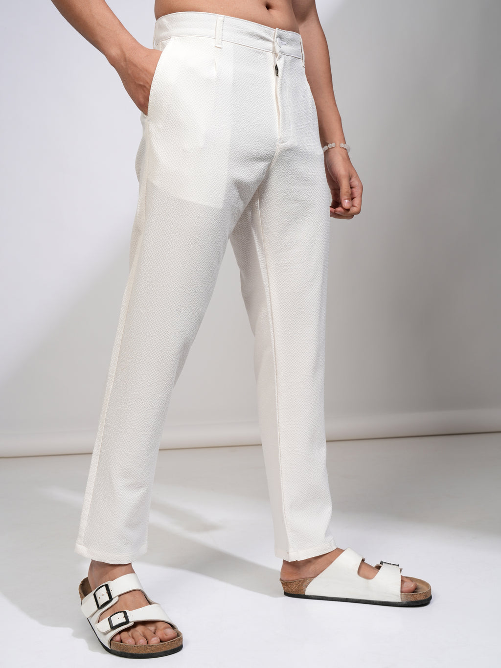 Highlander Men White Slim Fit Solid Casual Trouser - White - Image 6