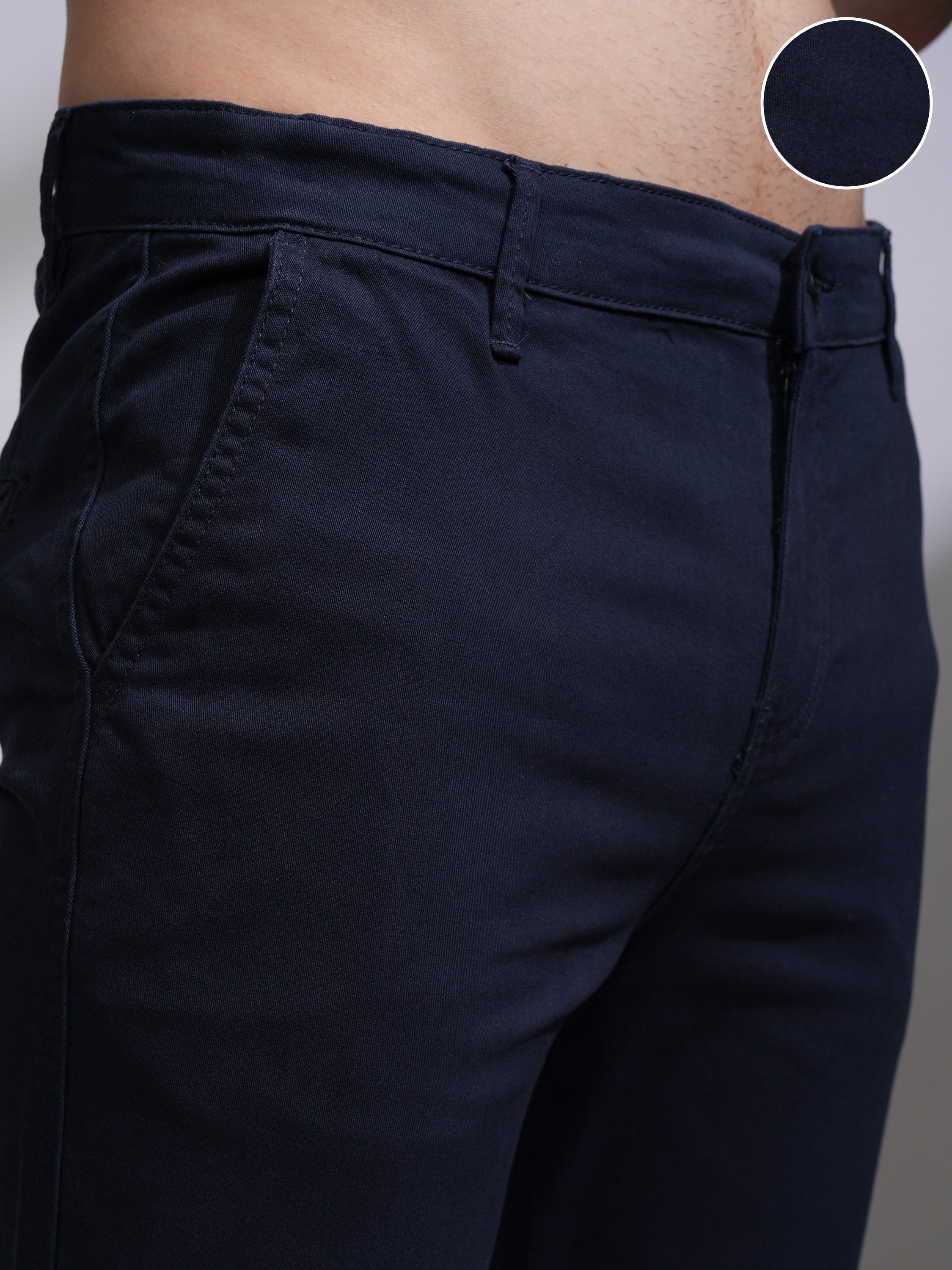 Highlander Men Blue Slim Fit Solid Chinos - Blue - Image 5