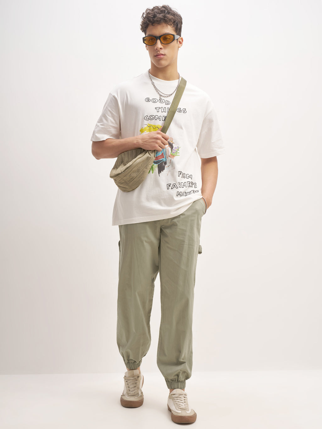 Highlander Men Olive Relaxed Fit Solid Cargos - Olive - Image 2