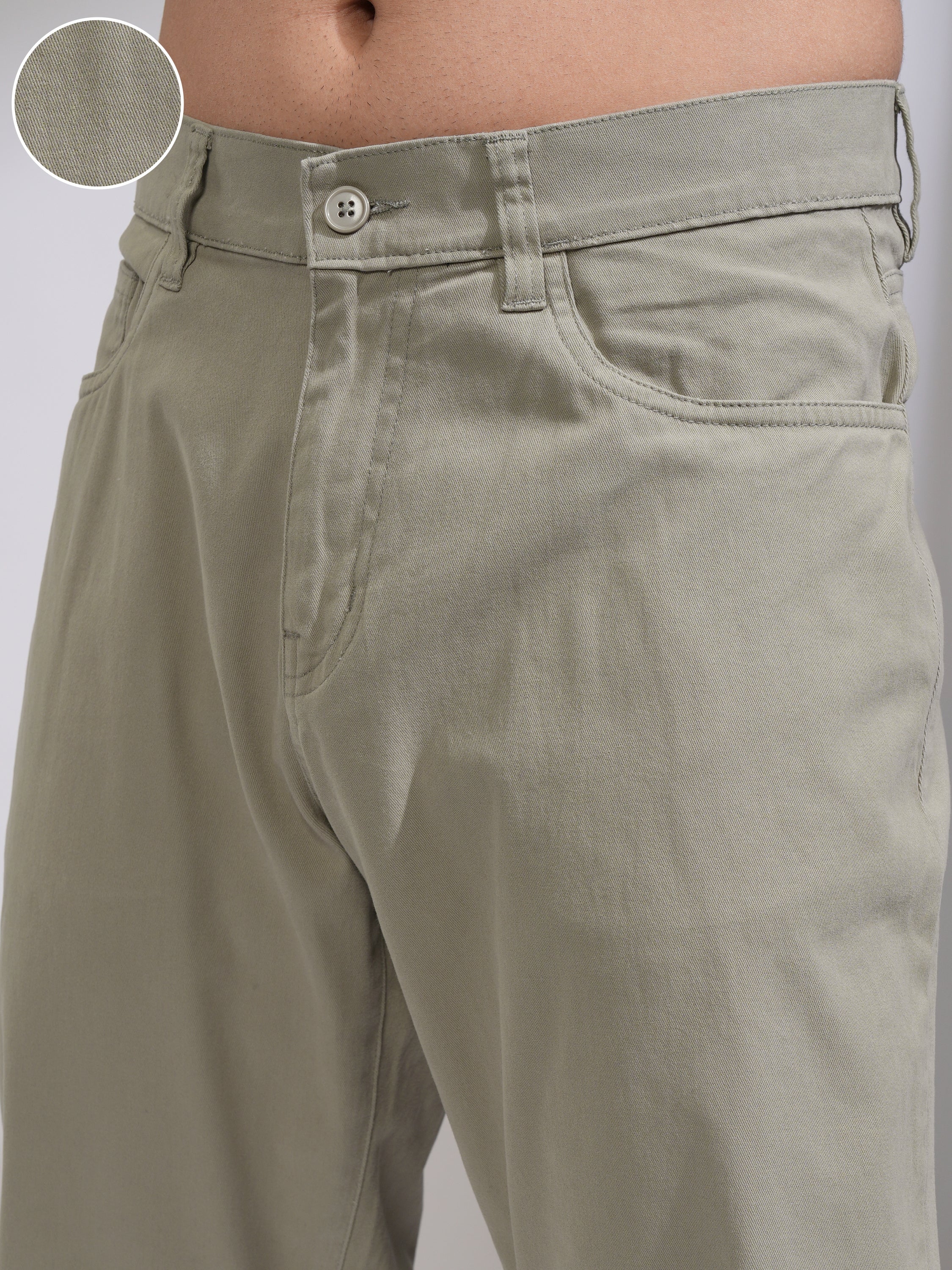 Highlander Men Green Relaxed Fit Solid Casual Trouser - Green - Image 5