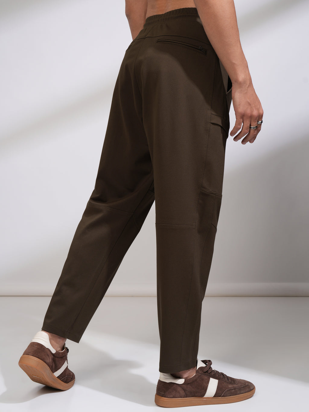 Highlander Men Brown Tapered Fit Solid Casual Trouser - Brown - Image 3