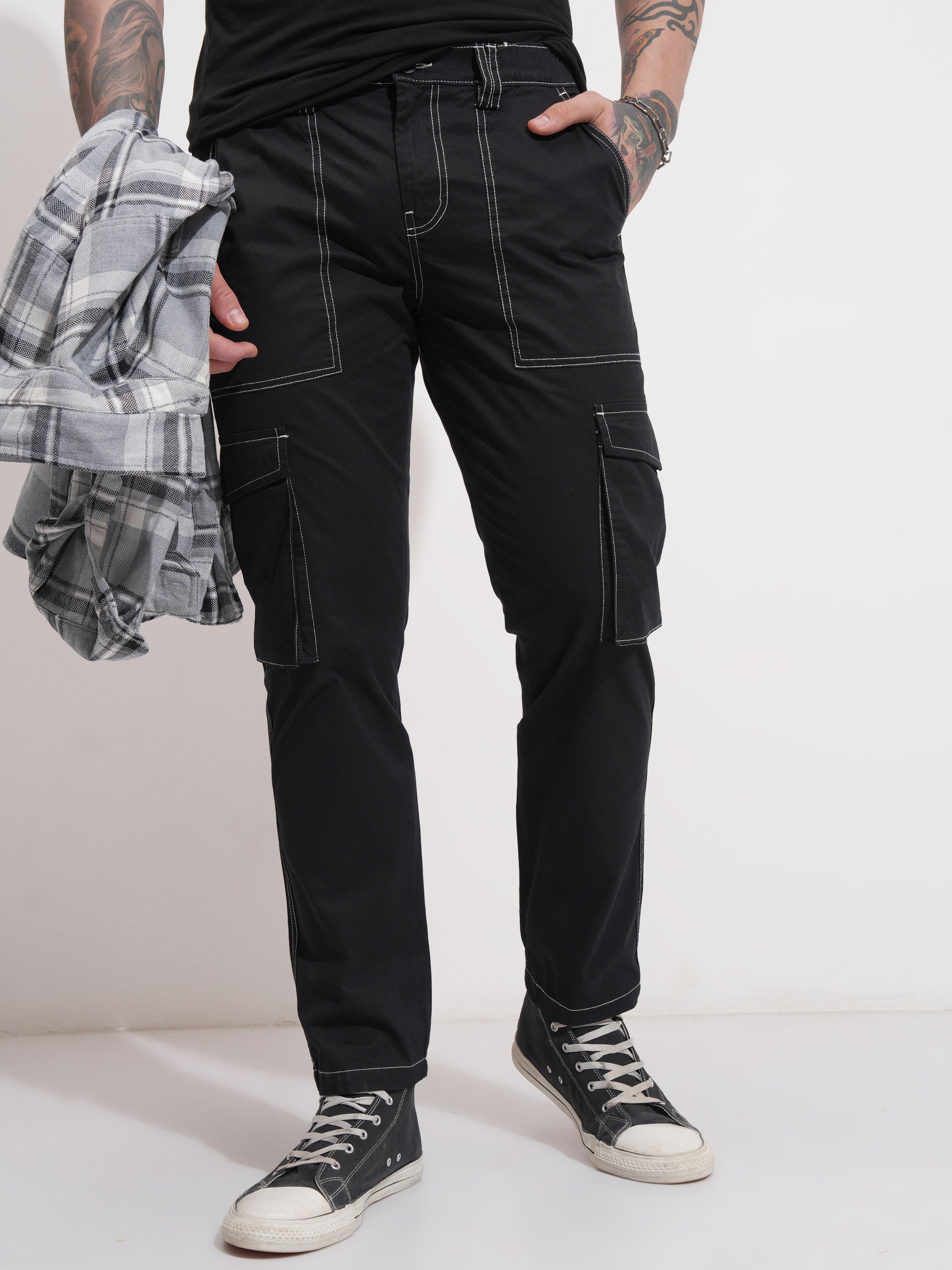 Highlander Men Black Straight Fit Solid Cargo - Black - Image 1