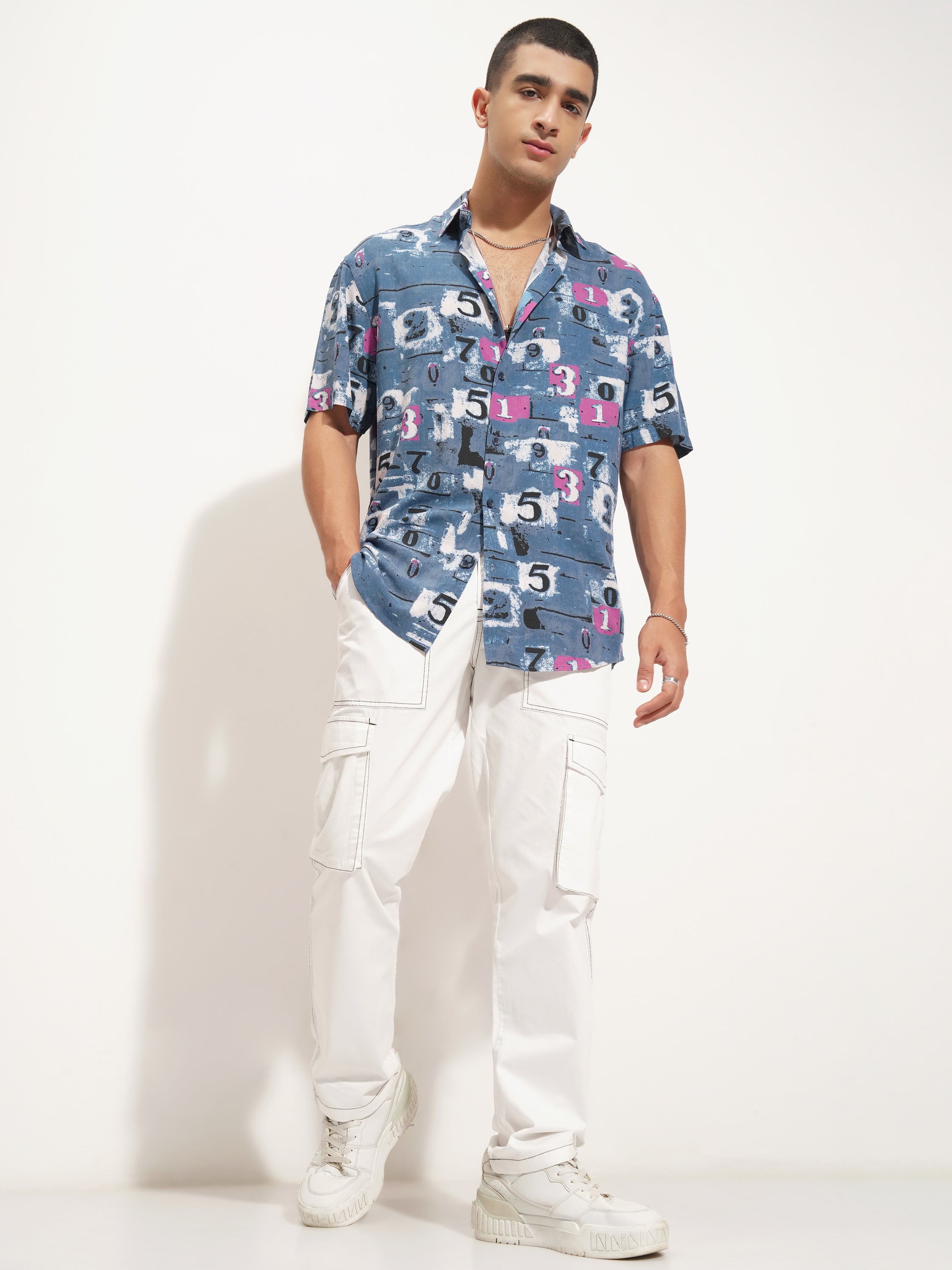 Highlander Men White Straight Fit Solid Cargo - White - Image 2