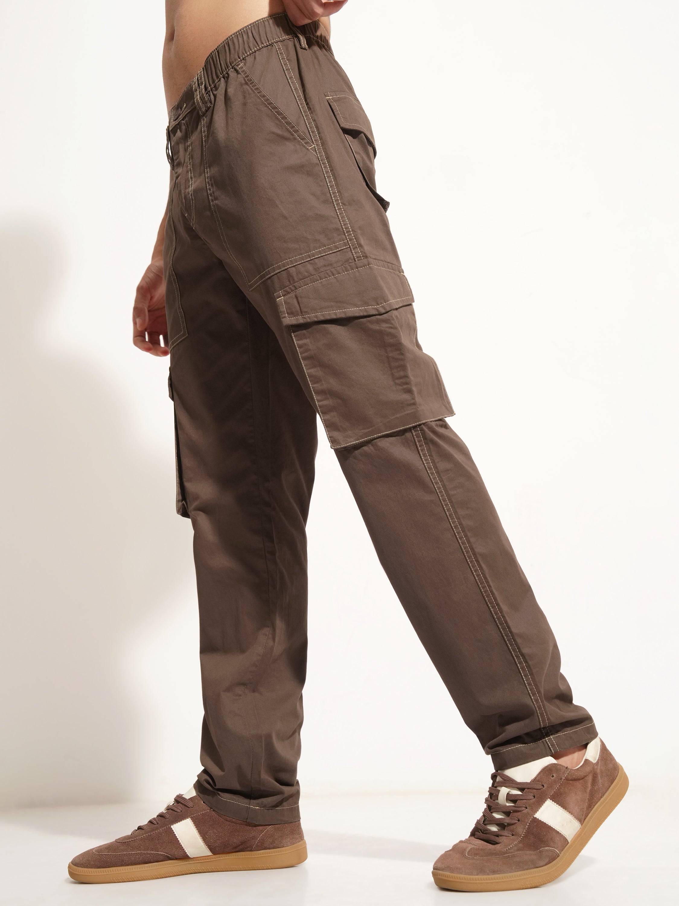 Highlander Men Brown Straight Fit Solid Cargo - Brown - Image 4