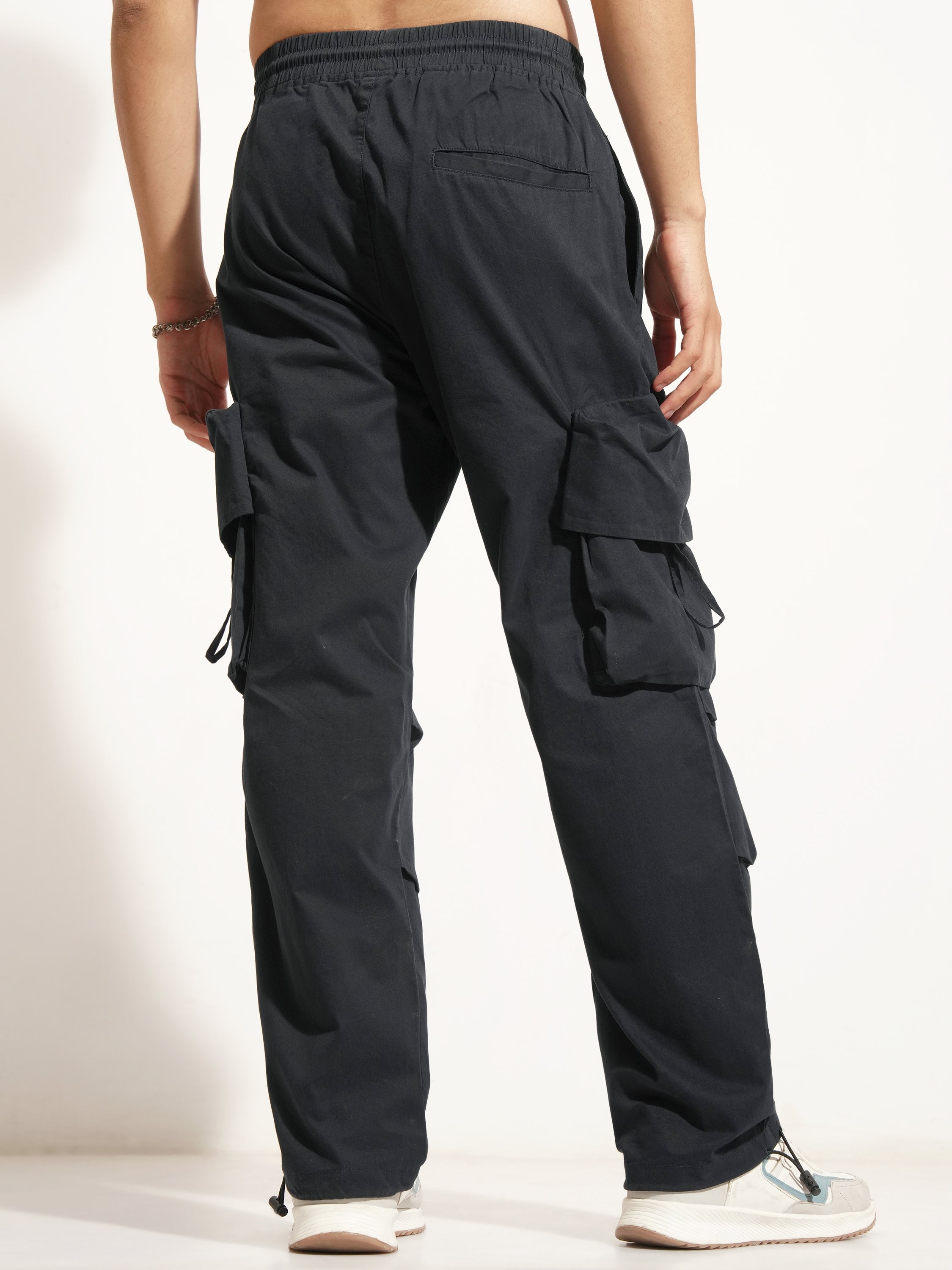 Highlander Men Blue Straight Fit Solid Cargo - Blue - Image 3