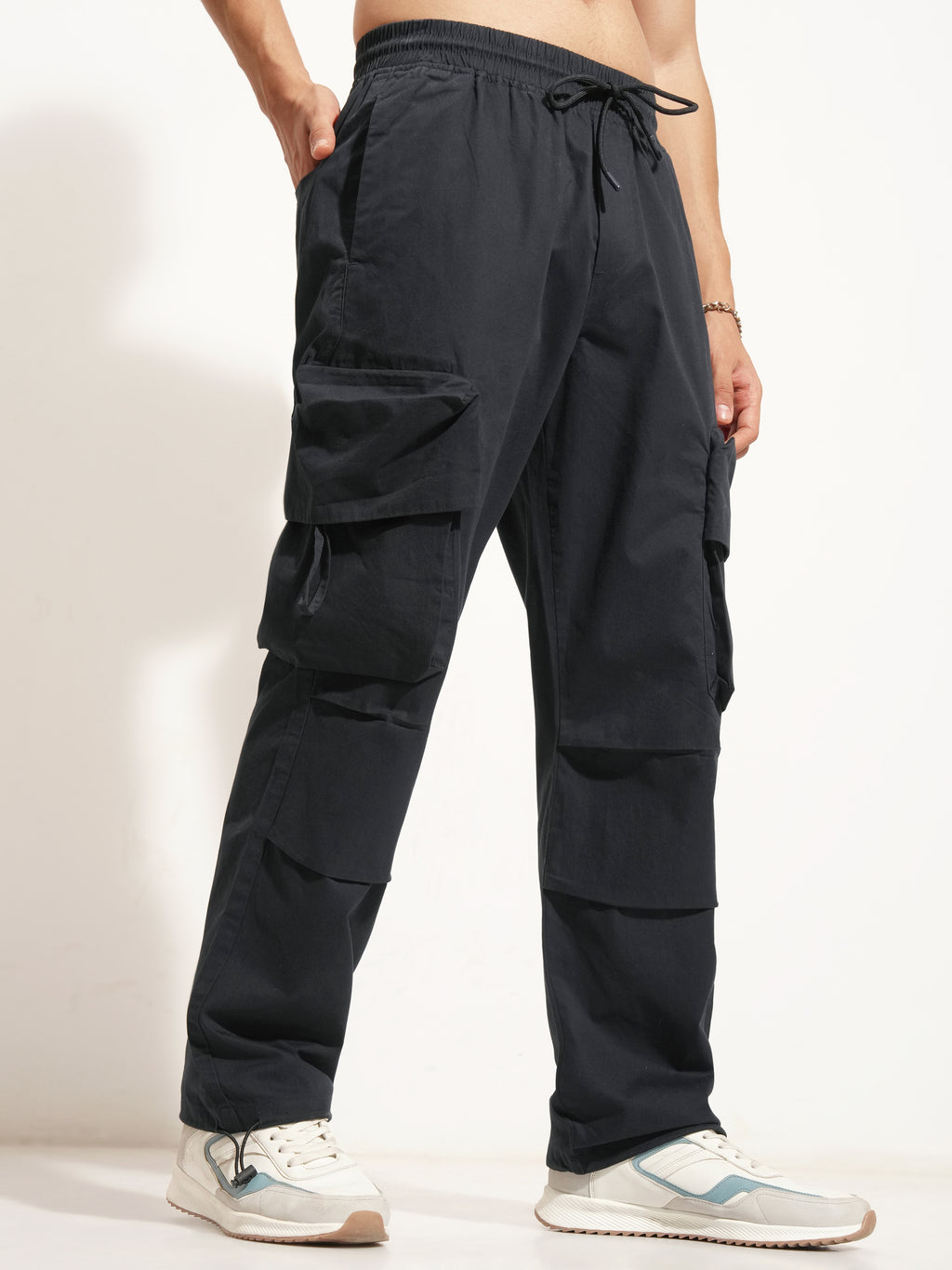 Highlander Men Blue Straight Fit Solid Cargo - Blue - Image 6