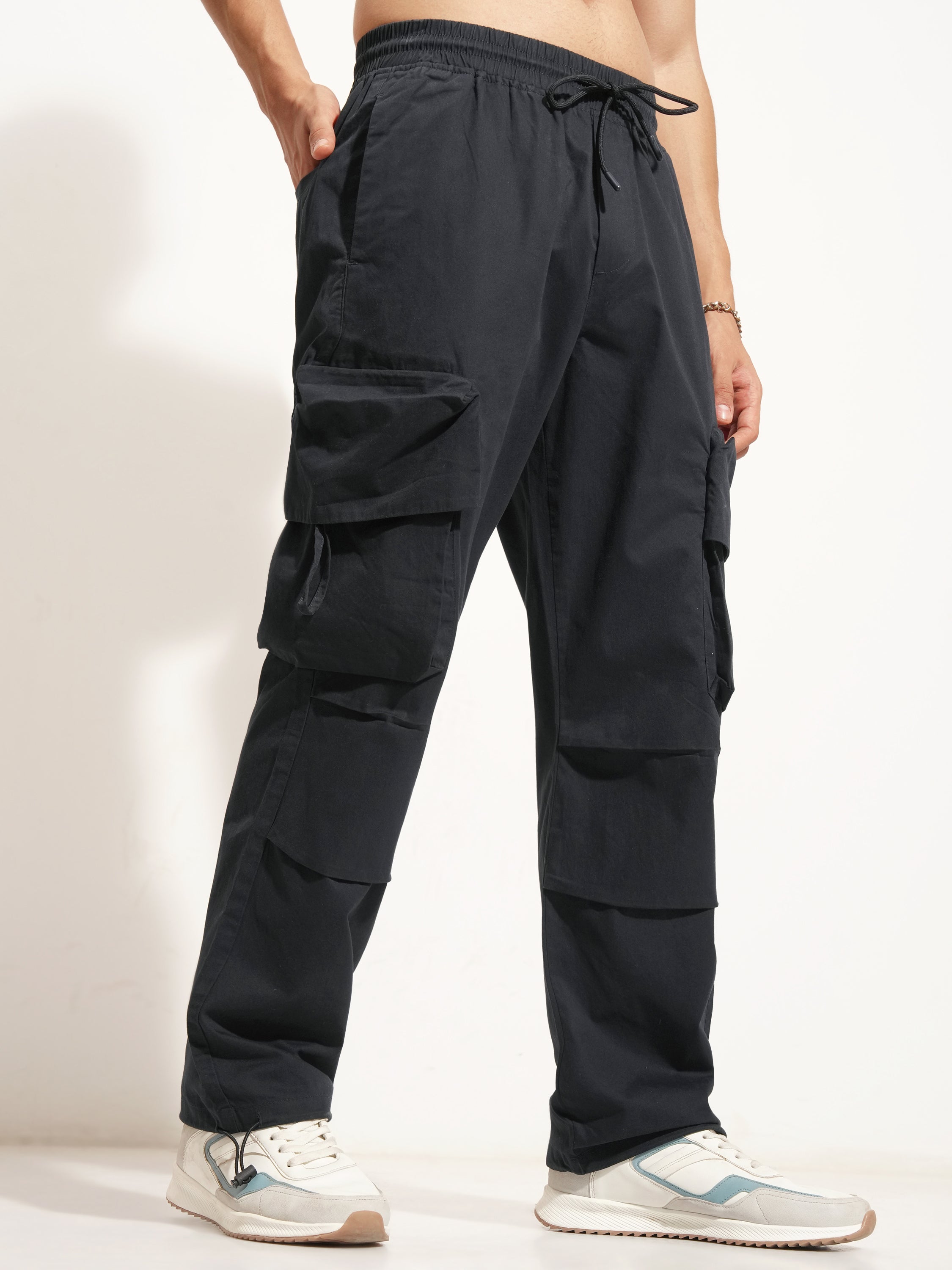 Highlander Men Blue Straight Fit Solid Cargo - Blue - Image 6