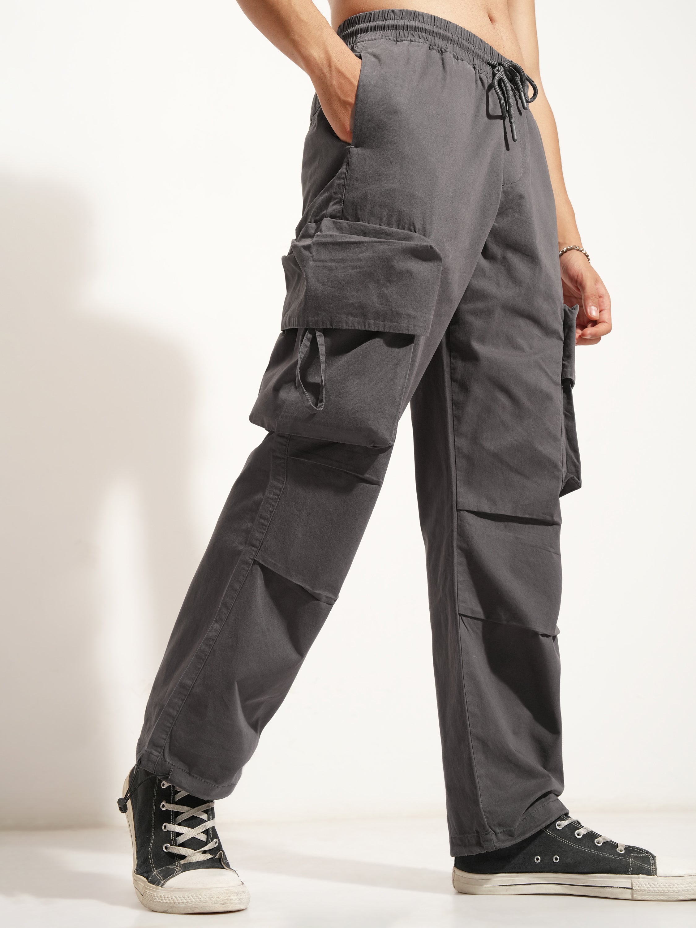 Highlander Men Grey Straight Fit Solid Cargo - Grey - Image 6