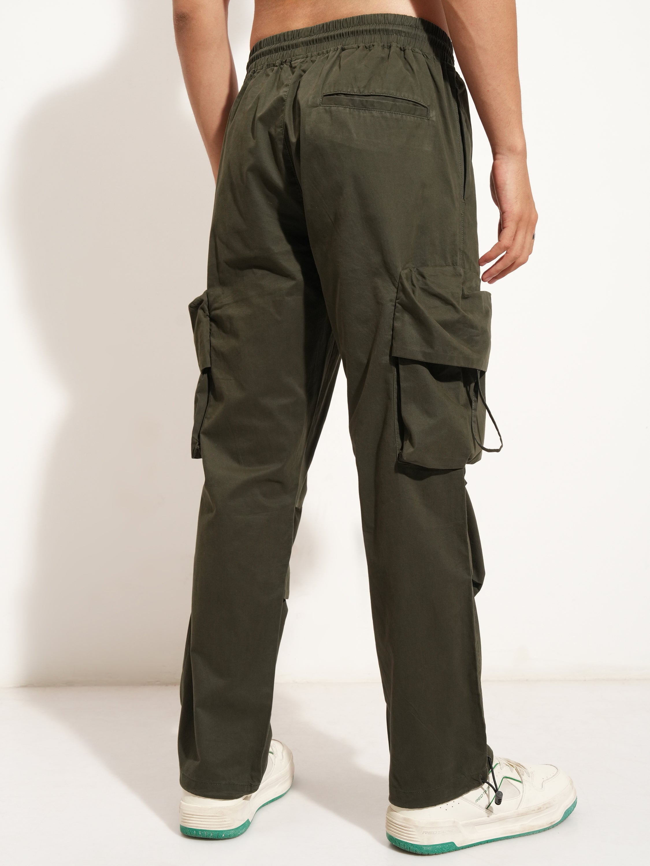 Highlander Men Green Straight Fit Solid Cargo - Green - Image 3