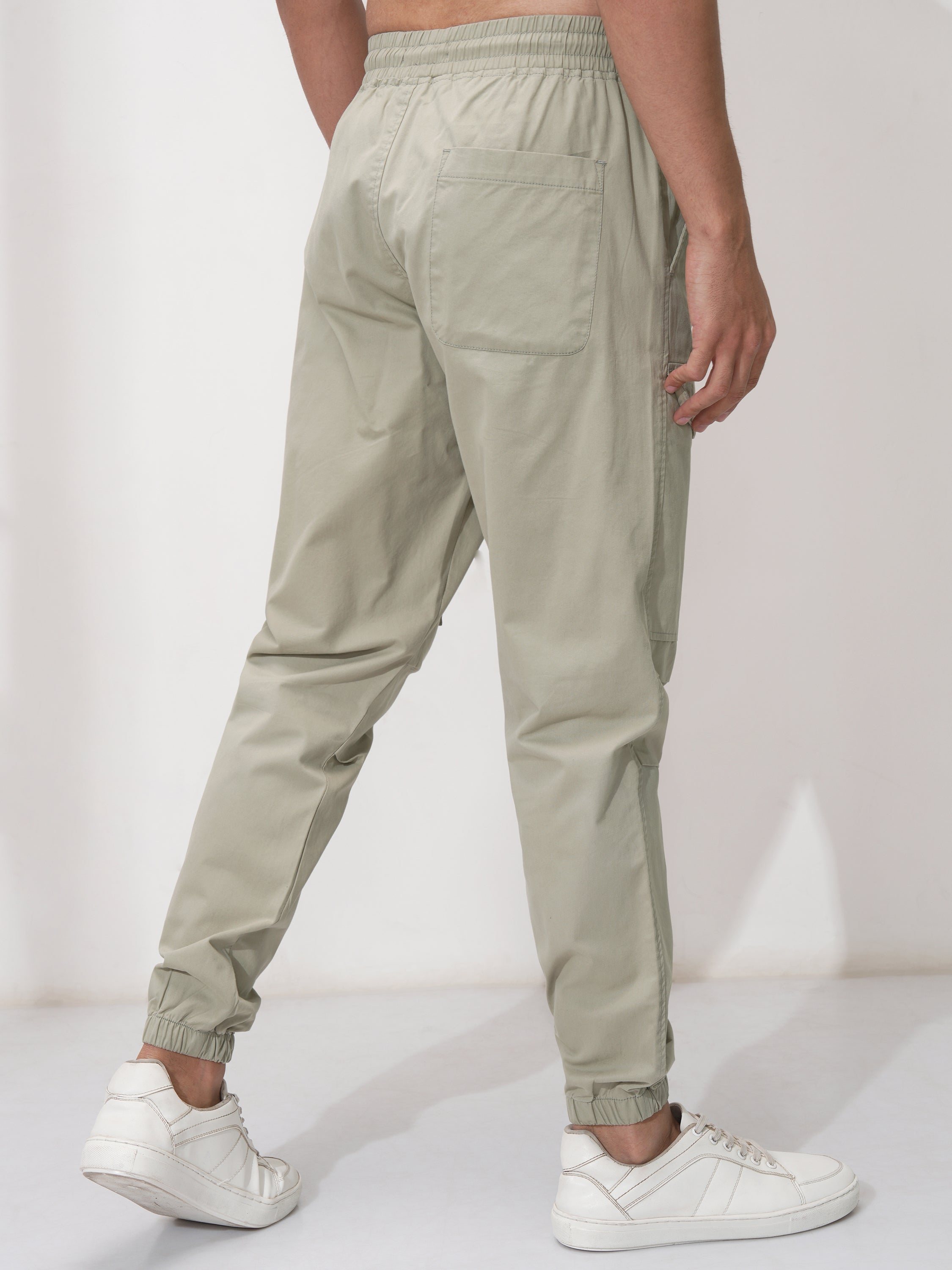 Highlander Men Grey Straight Fit Solid Joggers - Grey - Image 3