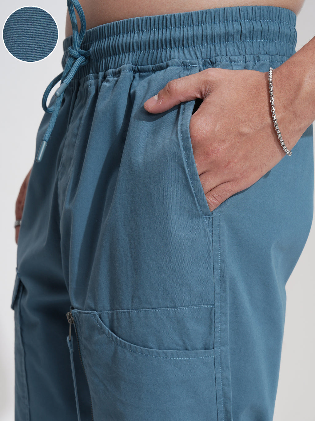Highlander Men Blue Straight Fit Solid Cargo - Blue - Image 5