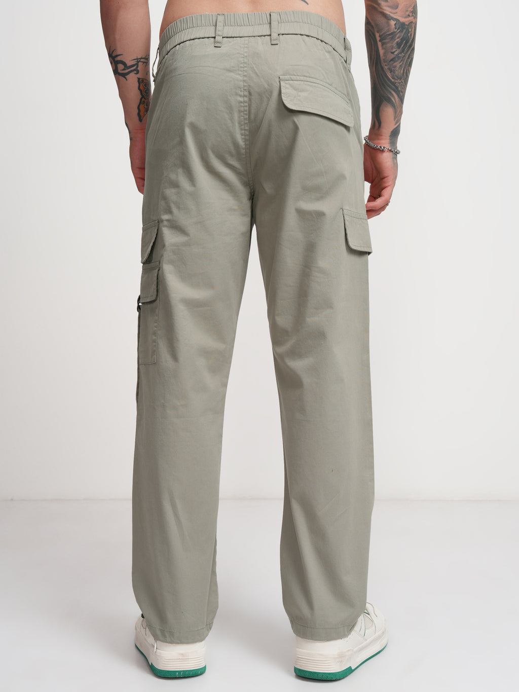Highlander Men Green Straight Fit Solid Cargo - Green - Image 3