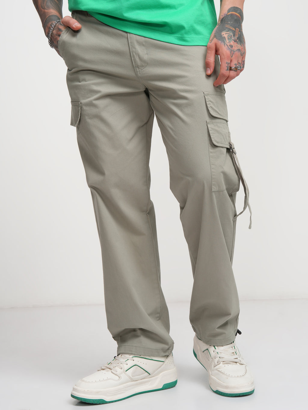 Highlander Men Green Straight Fit Solid Cargo - Green - Image 6