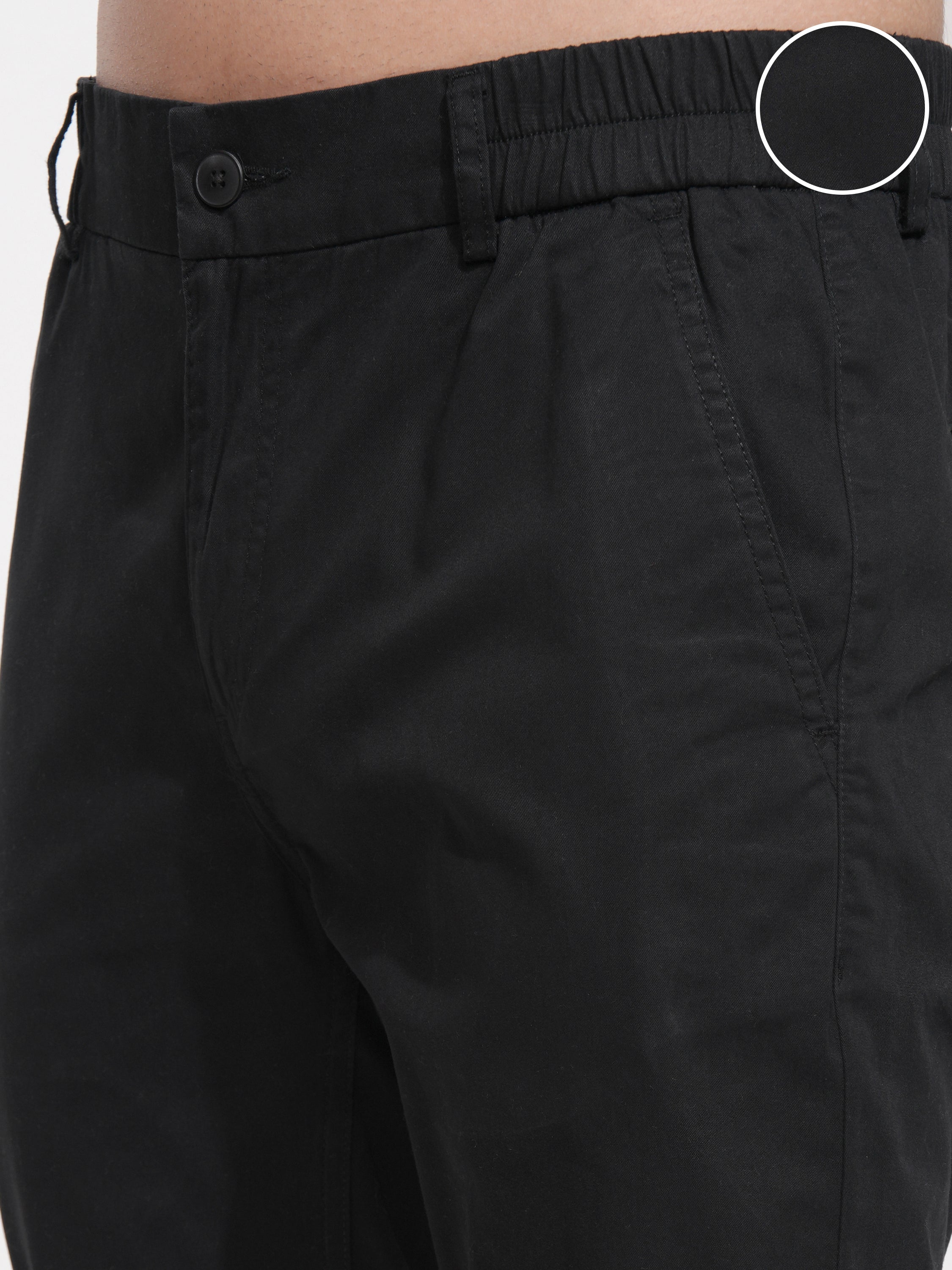 Highlander Men Black Slim Fit Solid Joggers - Black - Image 5