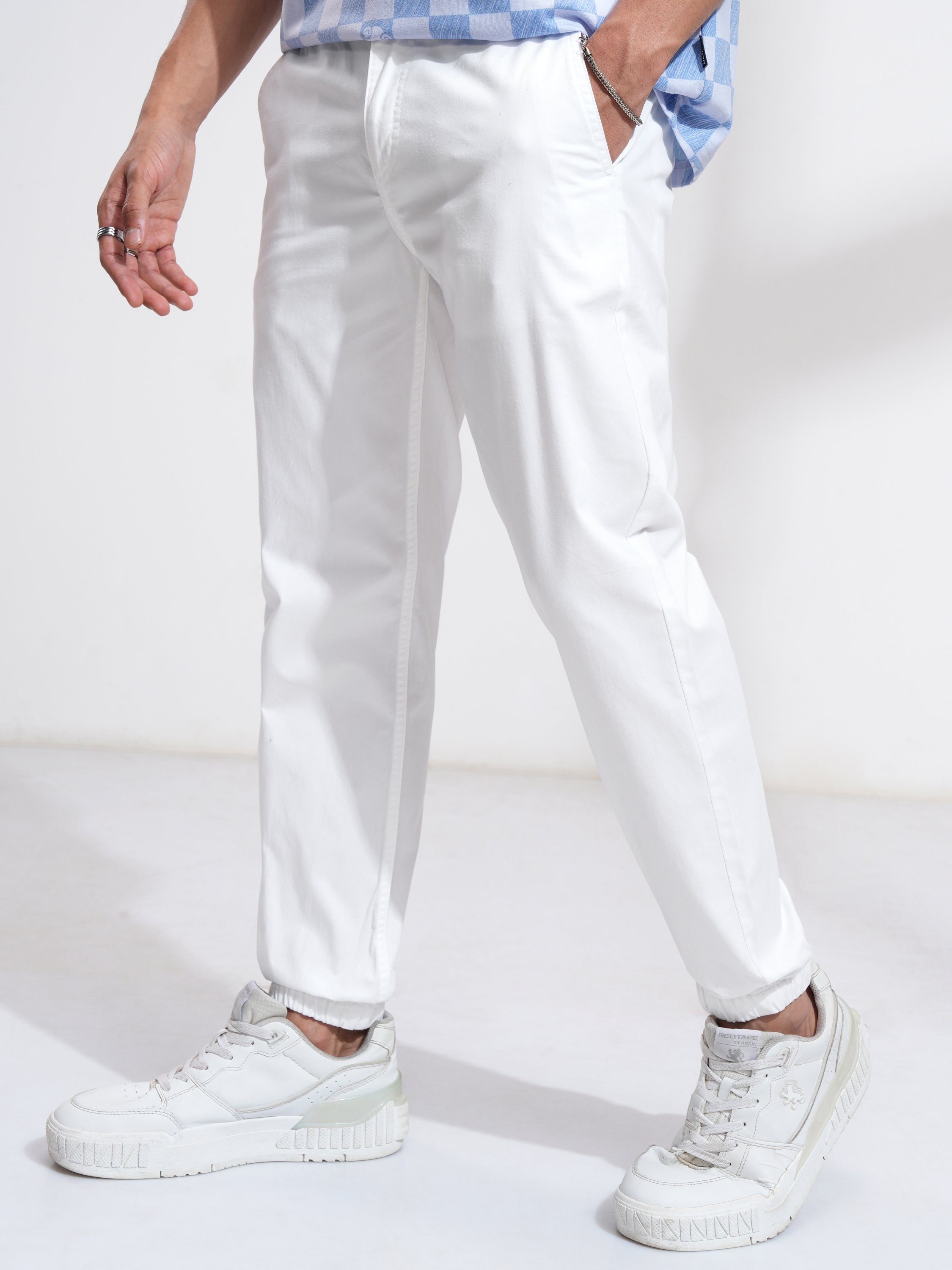 Highlander Men White Slim Fit Solid Joggers - White - Image 4