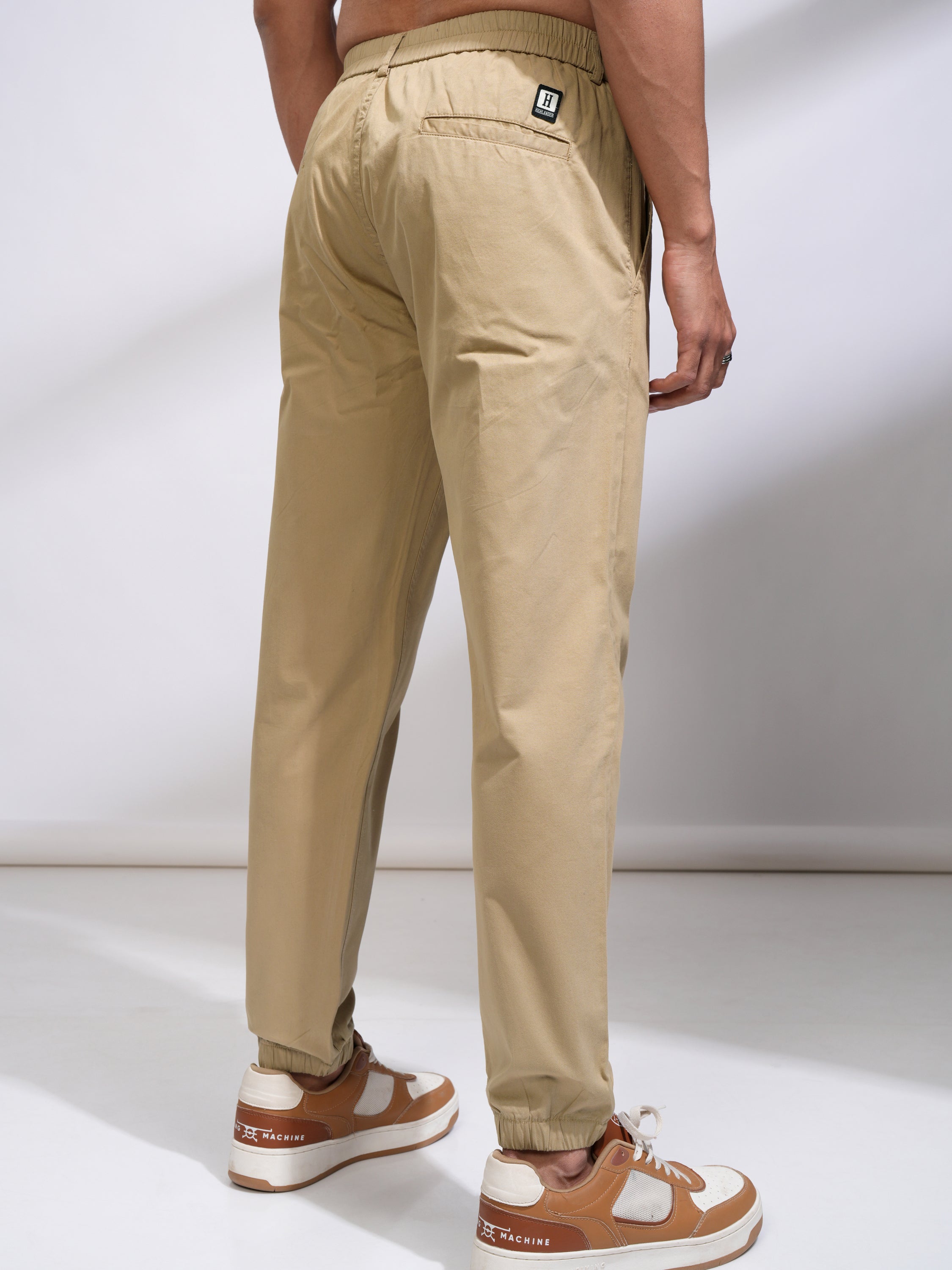 Highlander Men Beige Slim Fit Solid Joggers - Beige - Image 3