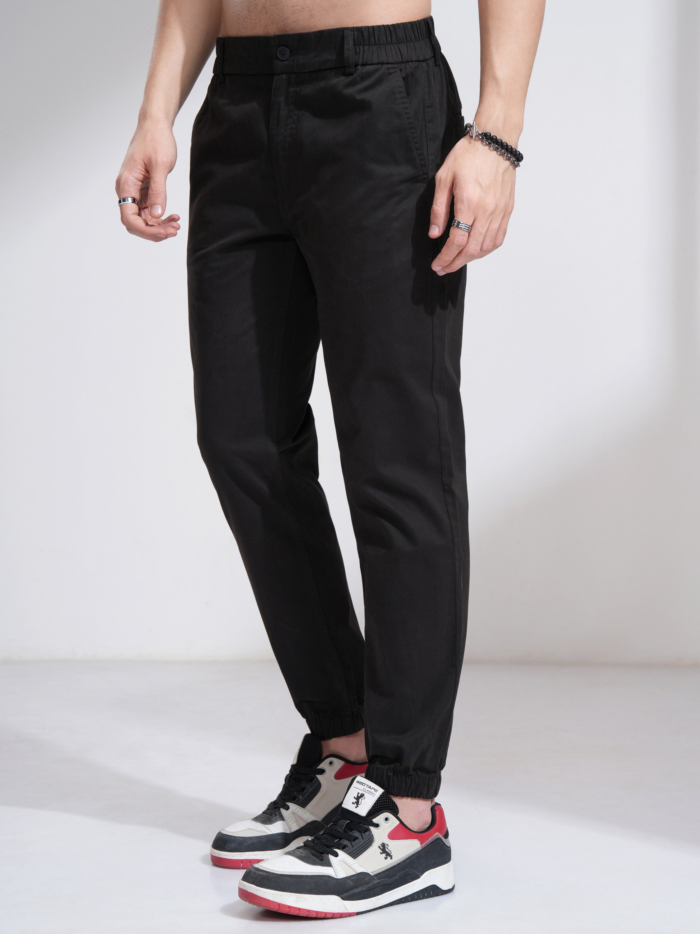 Highlander Men Black Slim Fit Solid Joggers - Black - Image 4