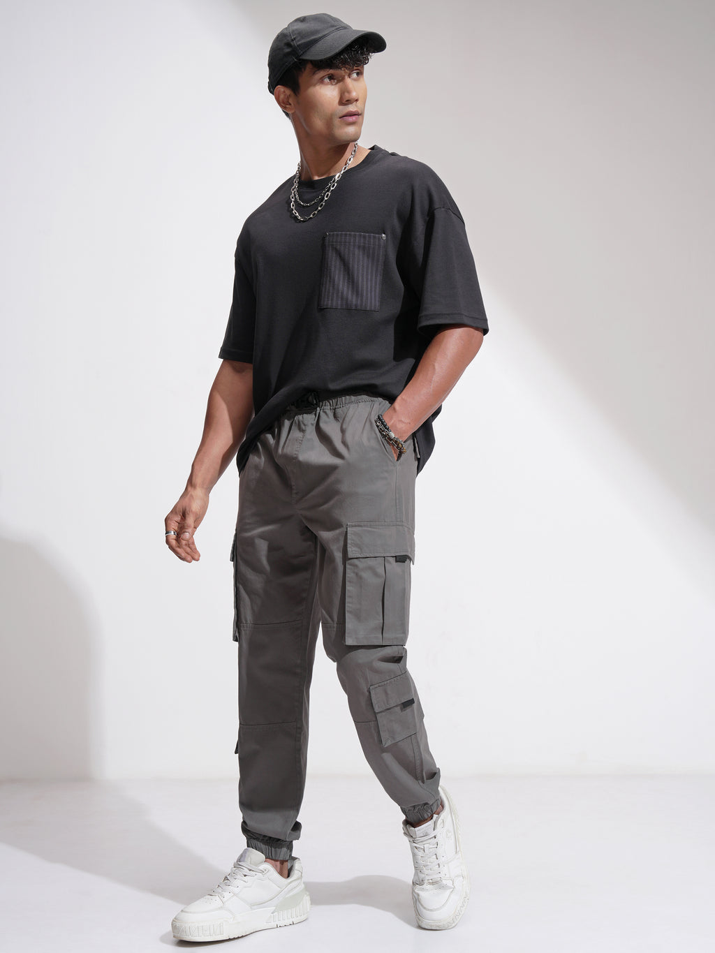 Highlander Men Grey Relaxed Fit Solid Cargo - Grey - Image 2