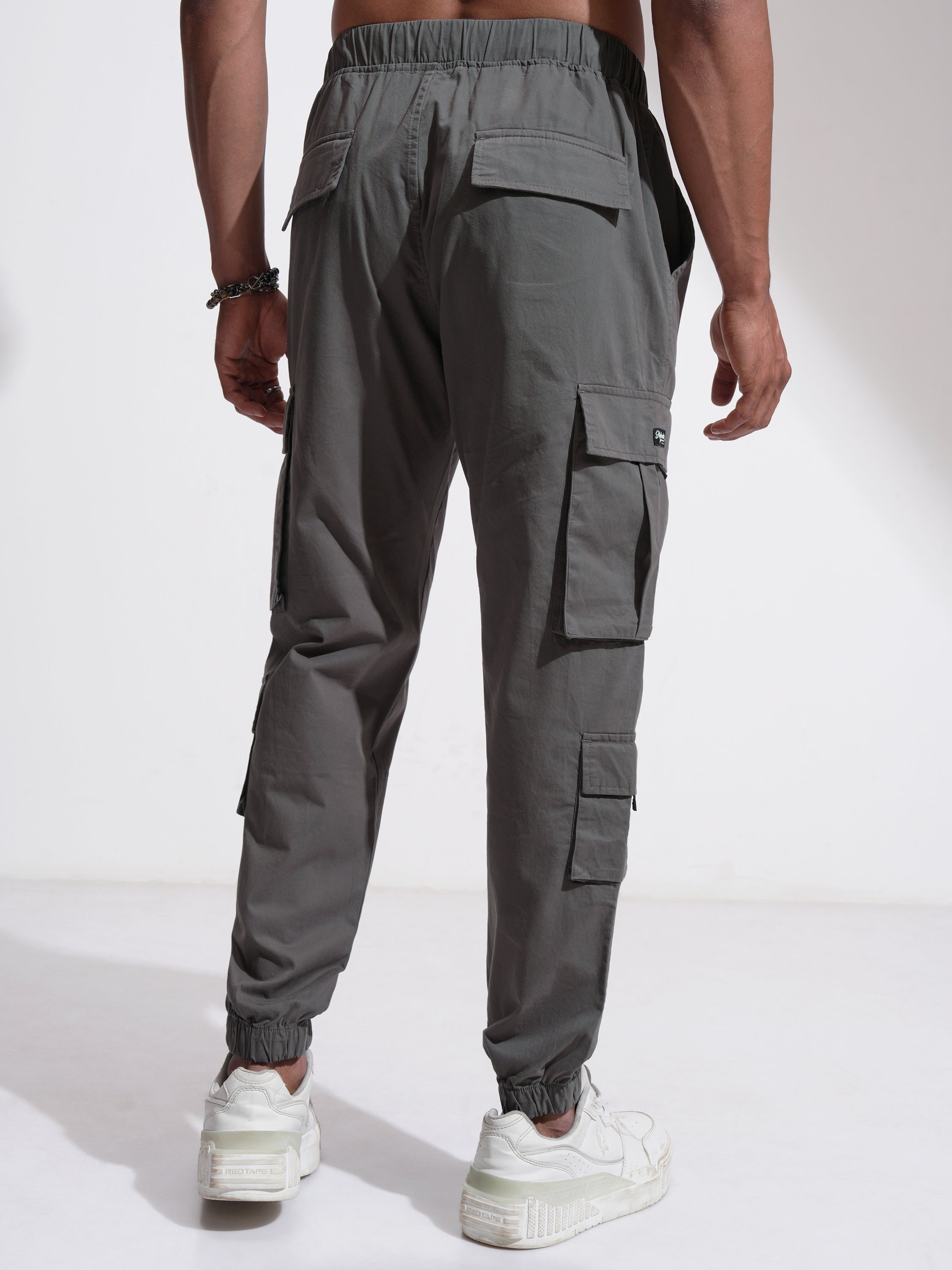 Highlander Men Grey Relaxed Fit Solid Cargo - Grey - Image 3