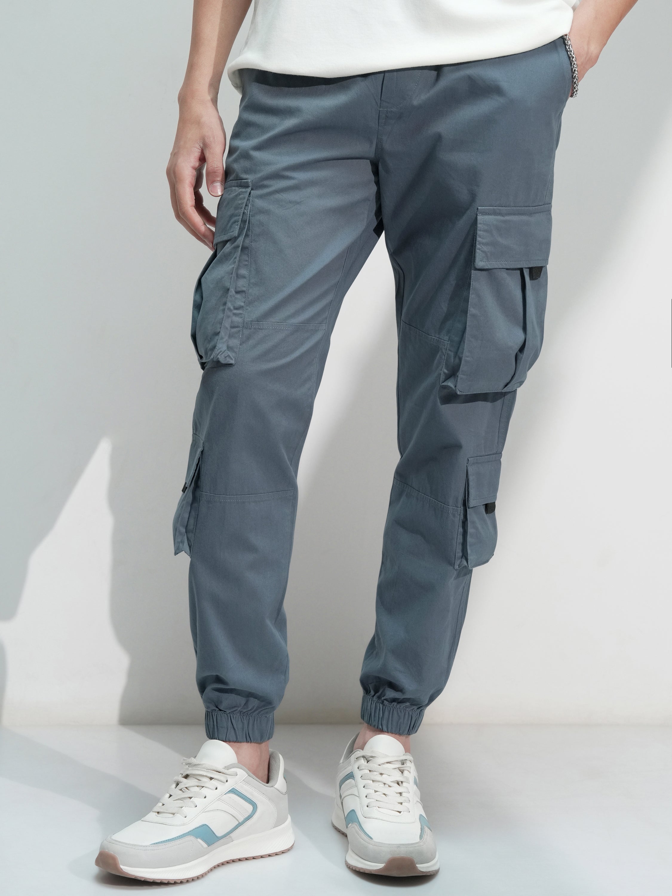 Highlander Men Blue Relaxed Fit Solid Cargo - Blue - Image 1