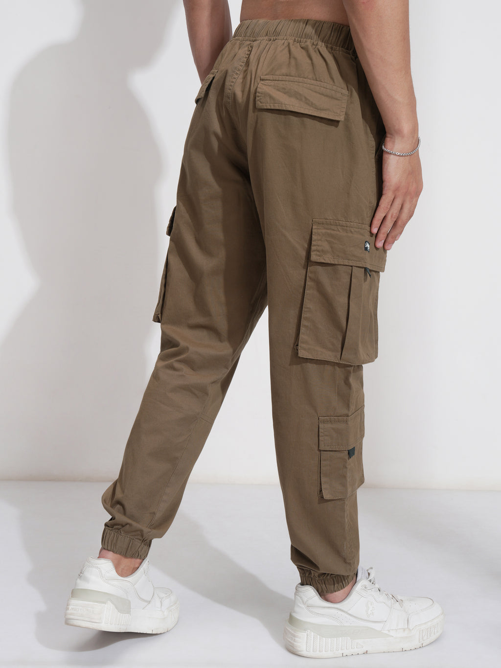 Highlander Men Brown Relaxed Fit Solid Cargo - Brown - Image 3