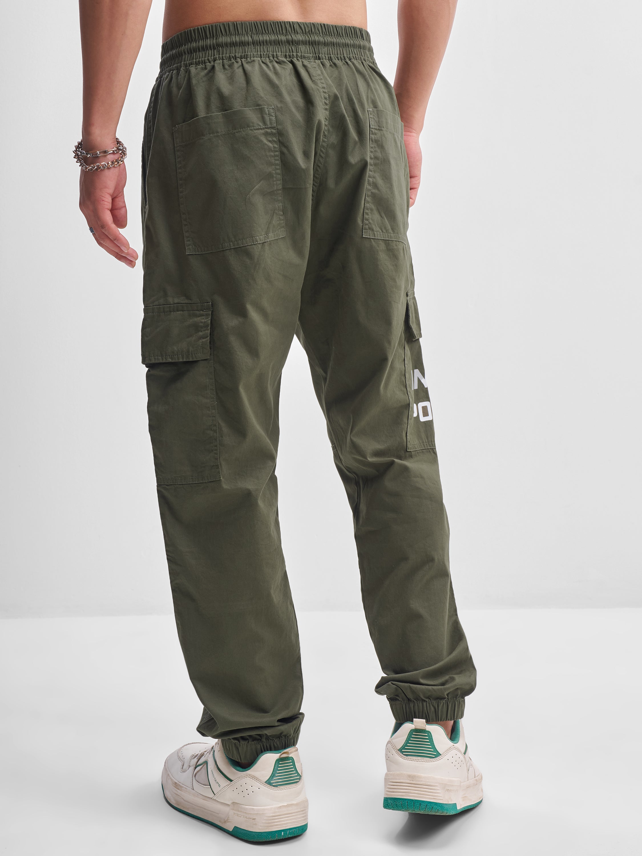 Highlander Men Olive Relaxed Fit Printed Cargo - Olive - Image 3