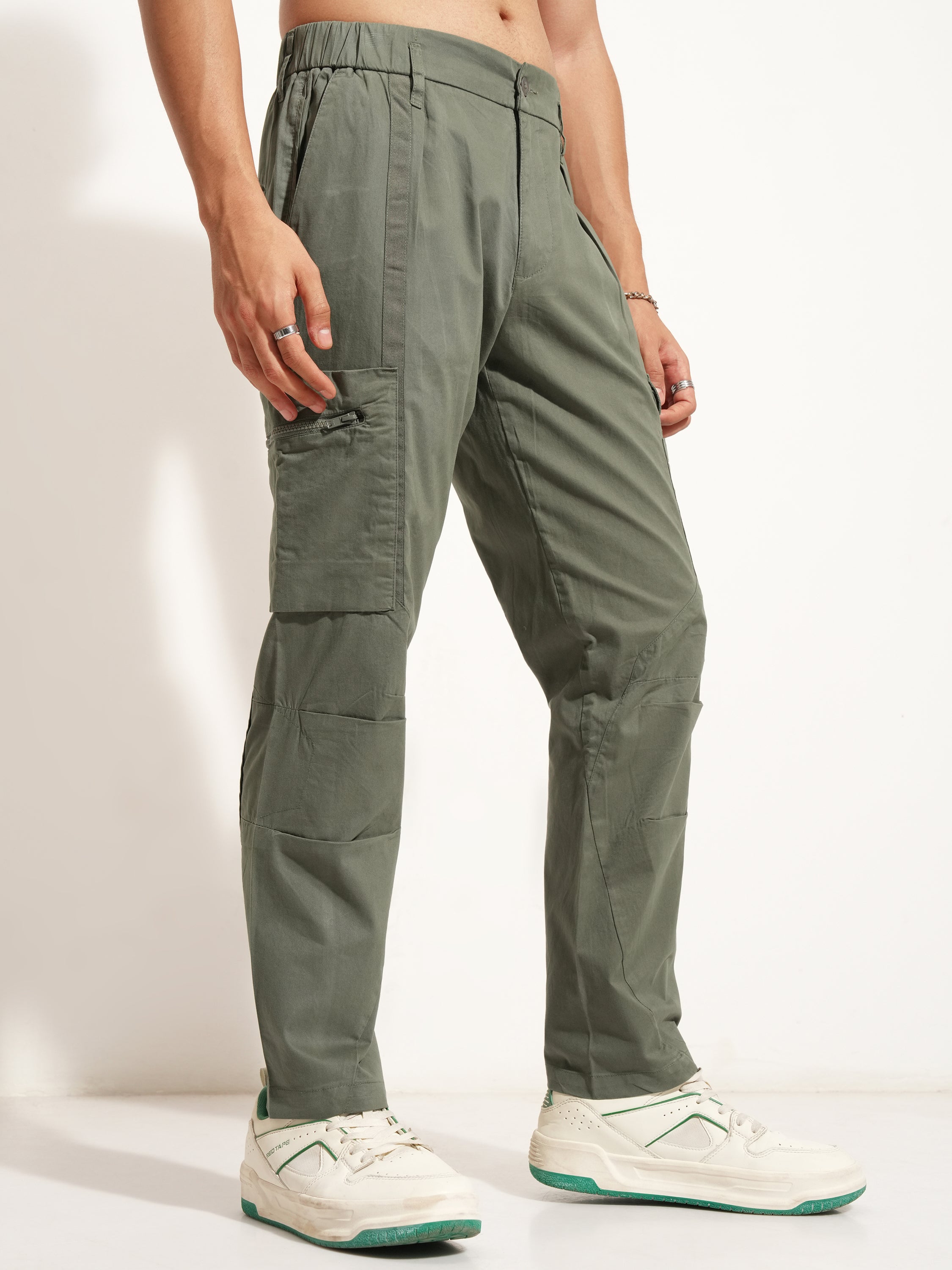 Highlander Men Olive Relaxed Fit Solid Cargo - Olive - Image 6