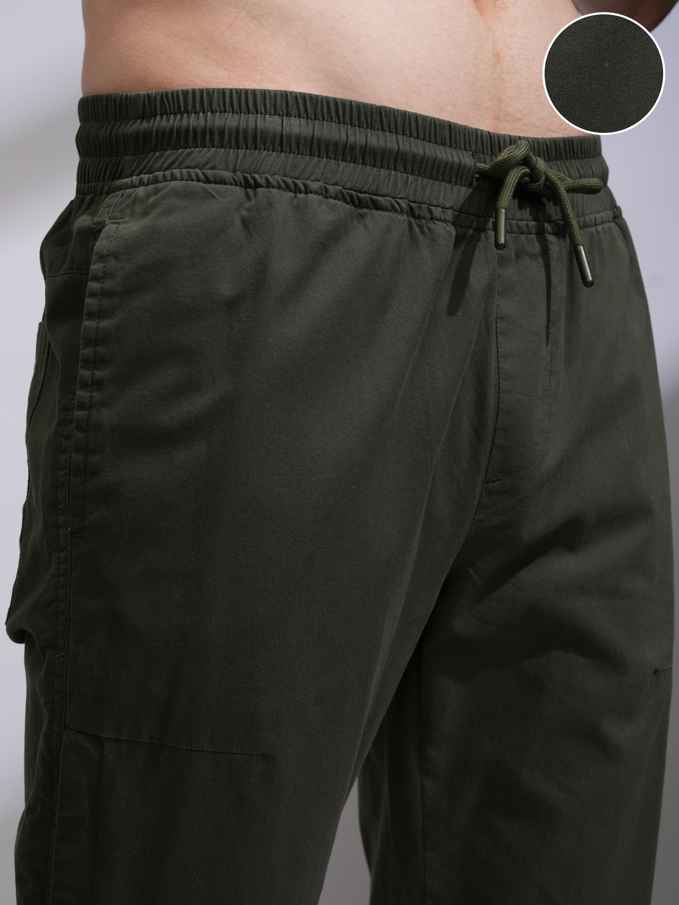 Highlander Men Green Slim Fit Solid Joggers - Green - Image 5
