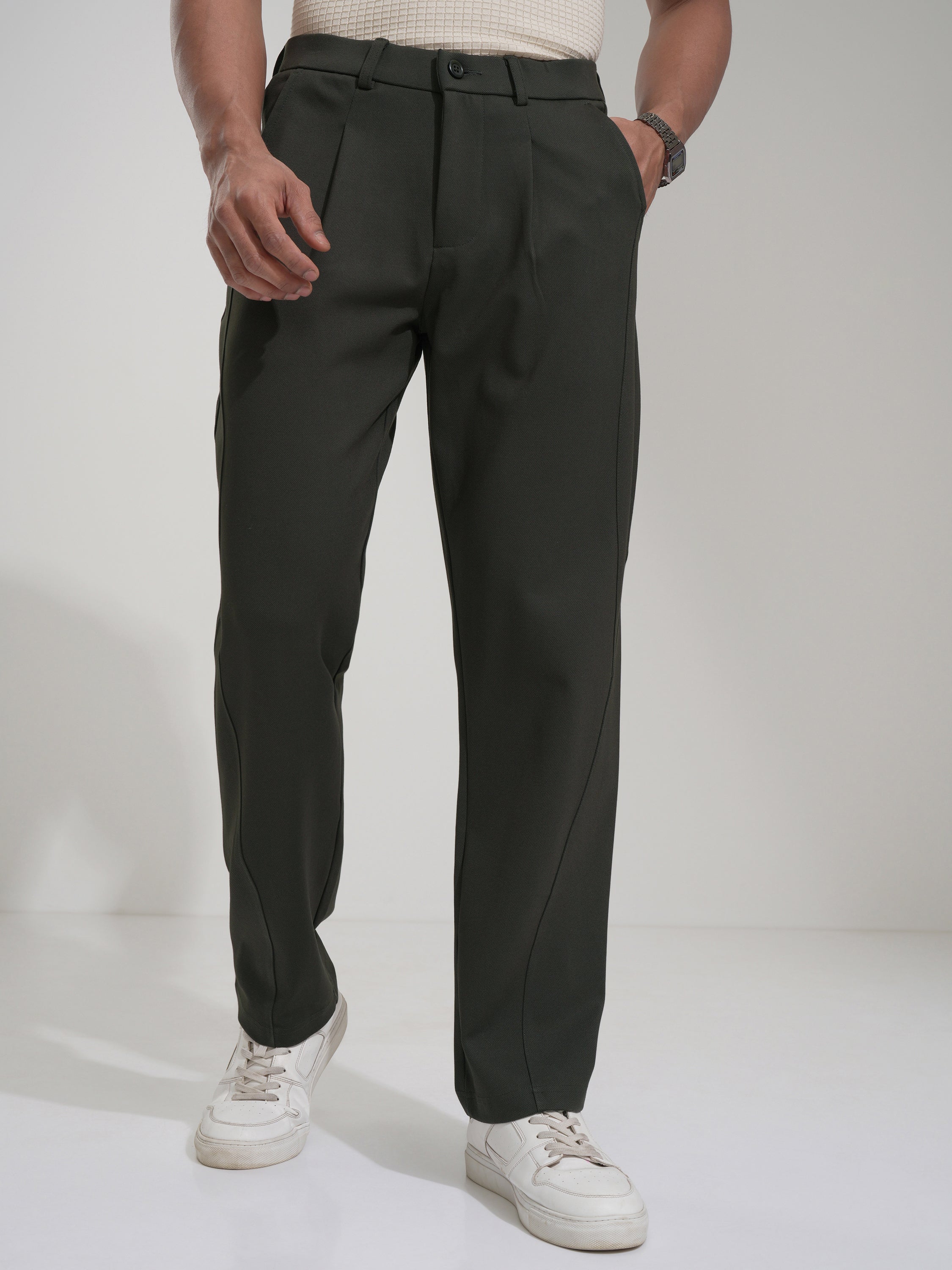 Highlander Men Olive Slim Fit Solid Casual Trouser - Olive - Image 1