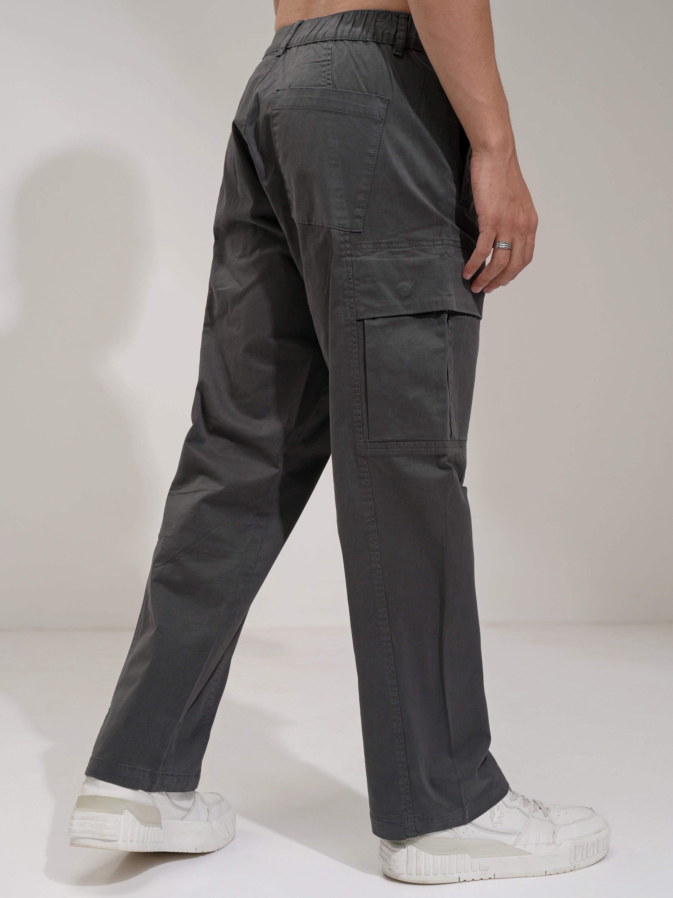 Highlander Men Grey Straight Fit Solid Cargo - Grey - Image 3