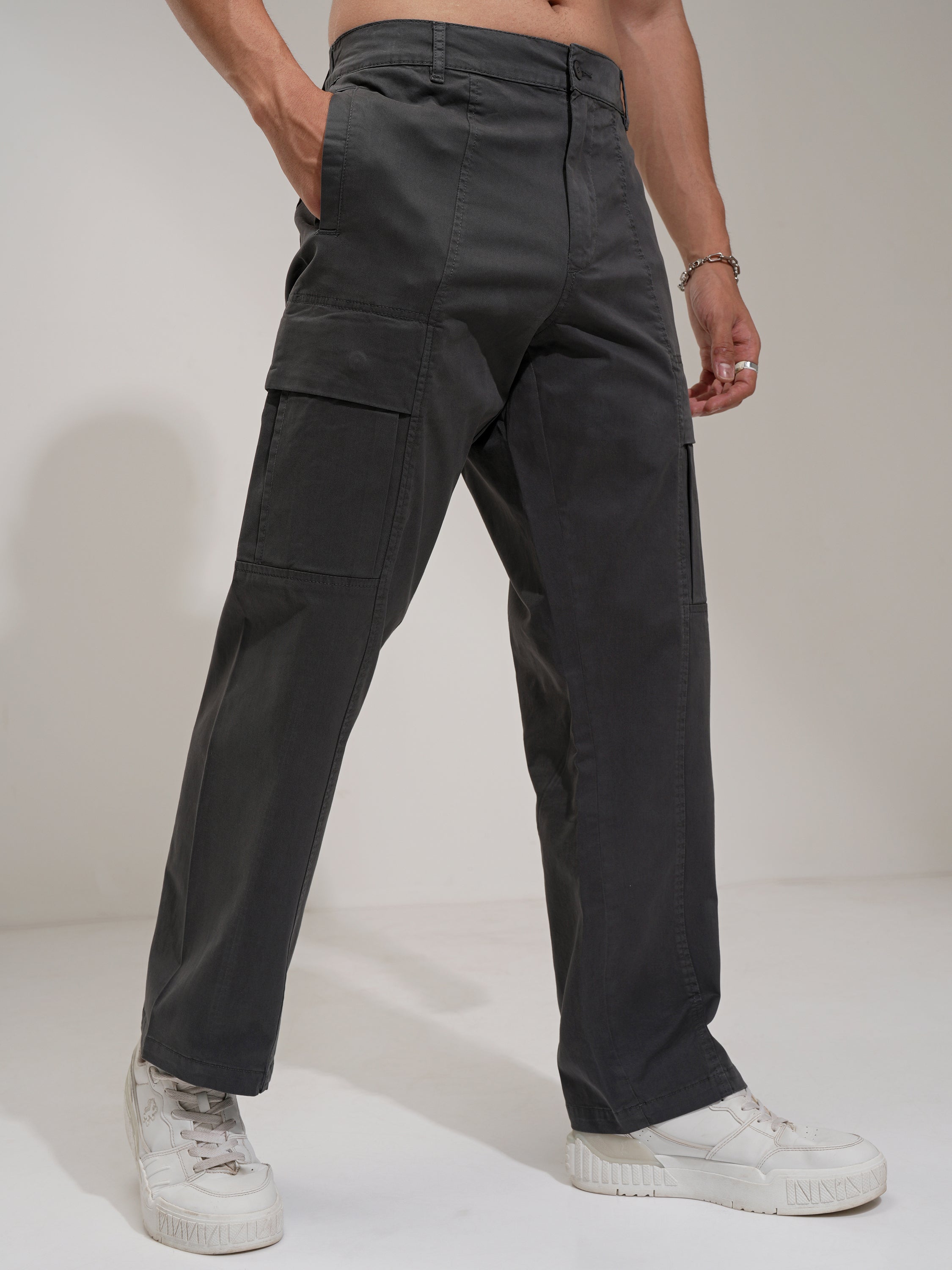 Highlander Men Grey Straight Fit Solid Cargo - Grey - Image 6