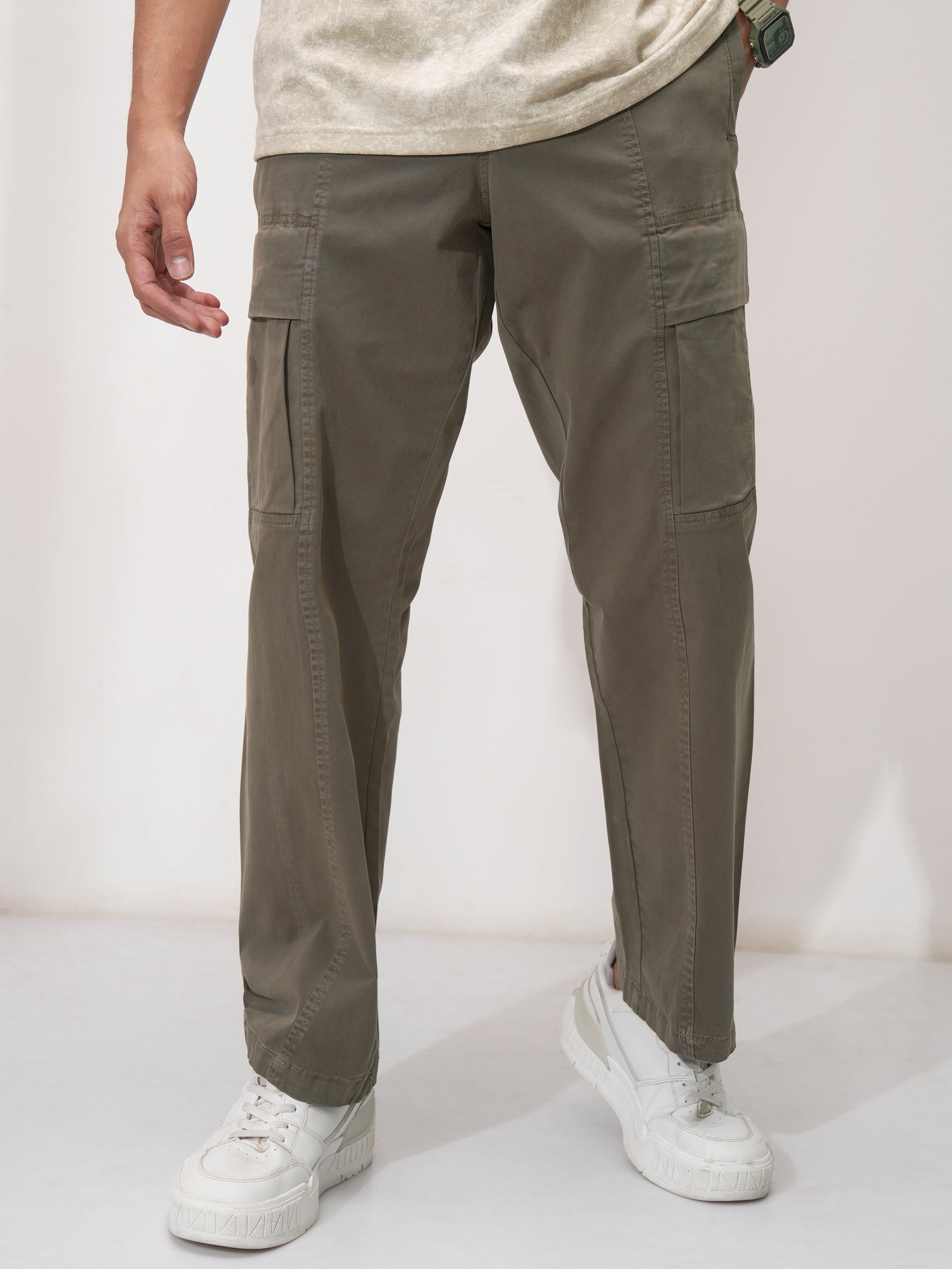 Highlander Men Brown Straight Fit Solid Cargo - Brown - Image 1