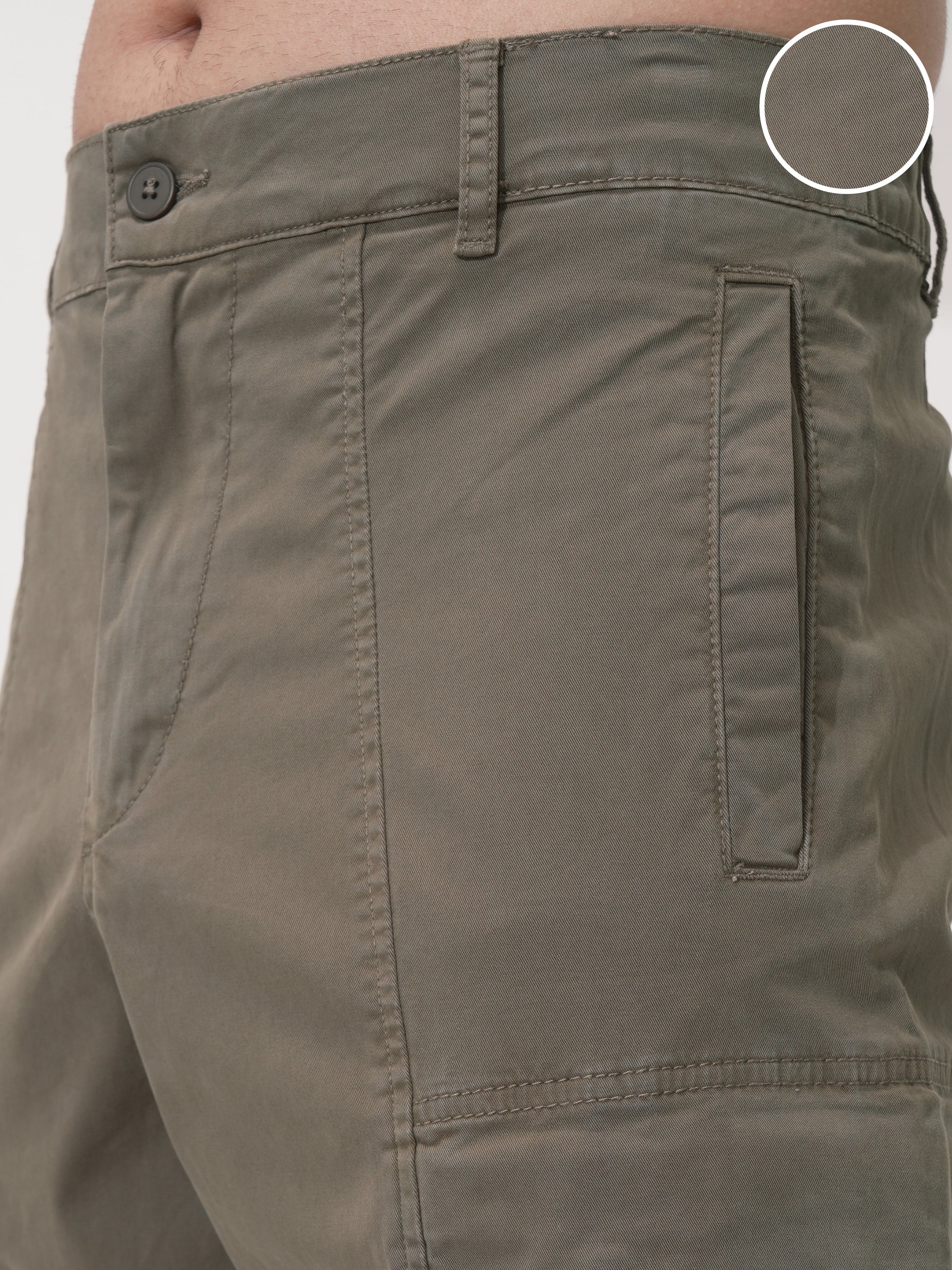 Highlander Men Brown Straight Fit Solid Cargo - Brown - Image 5