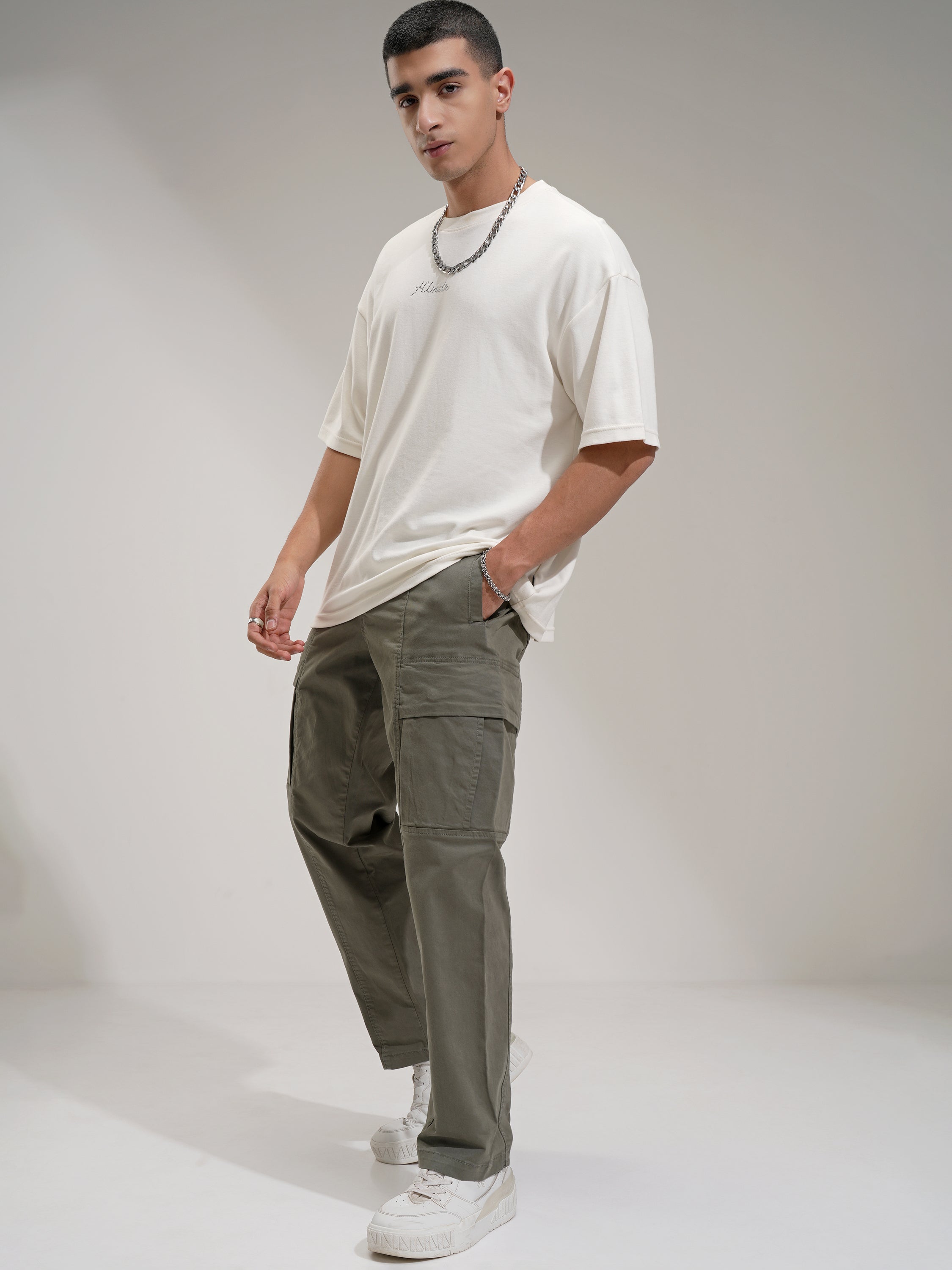 Highlander Men Teal Straight Fit Solid Cargo - Teal - Image 2