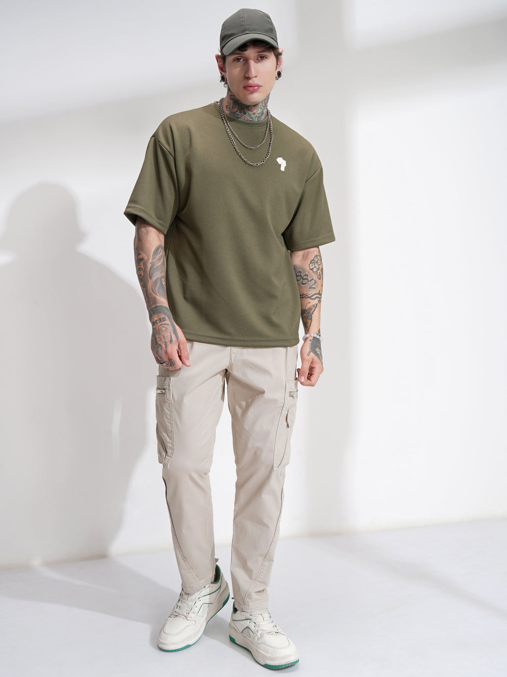 Highlander Men Grey Straight Fit Solid Cargo - Grey - Image 2