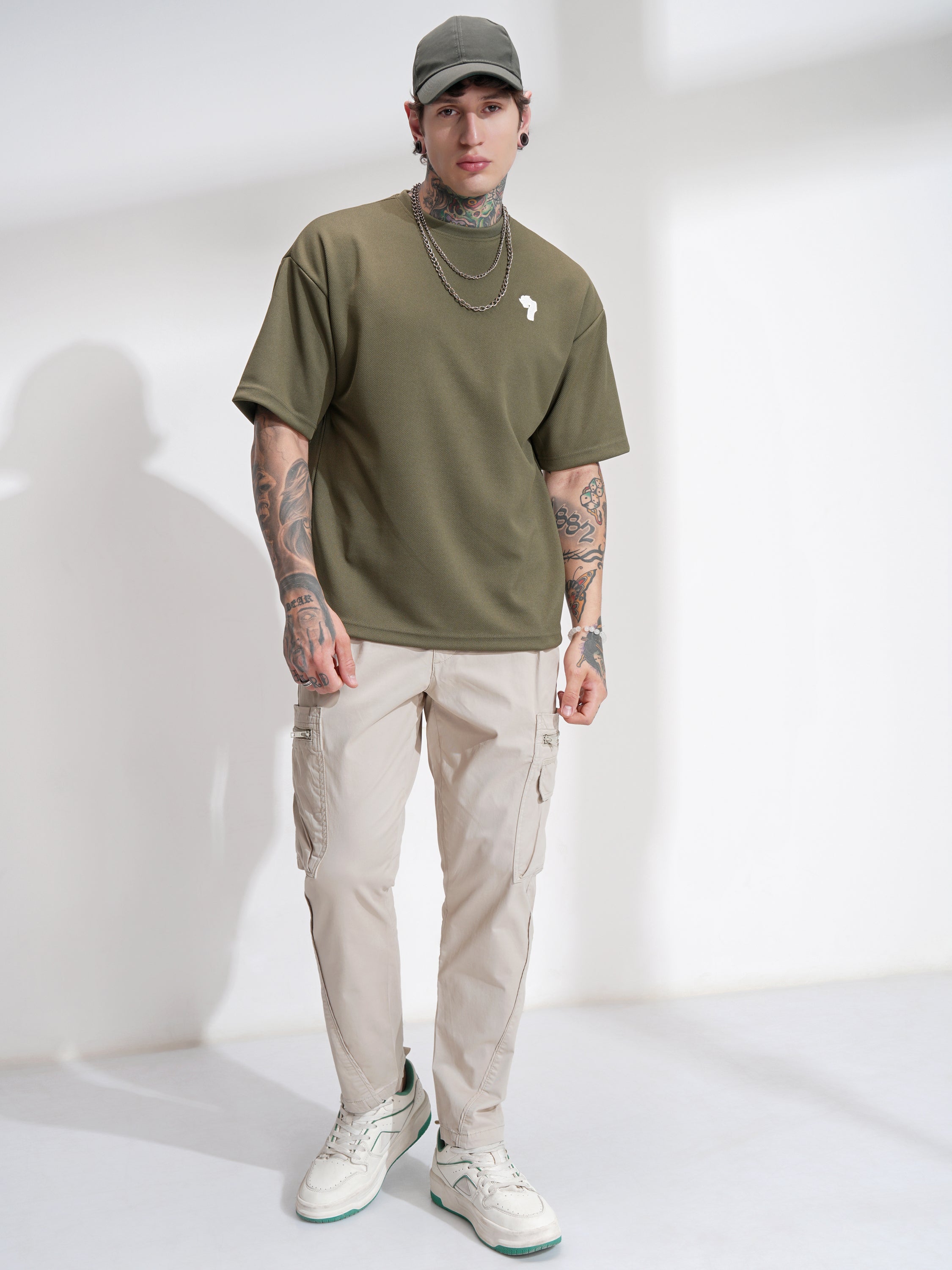 Highlander Men Grey Straight Fit Solid Cargo - Grey - Image 2