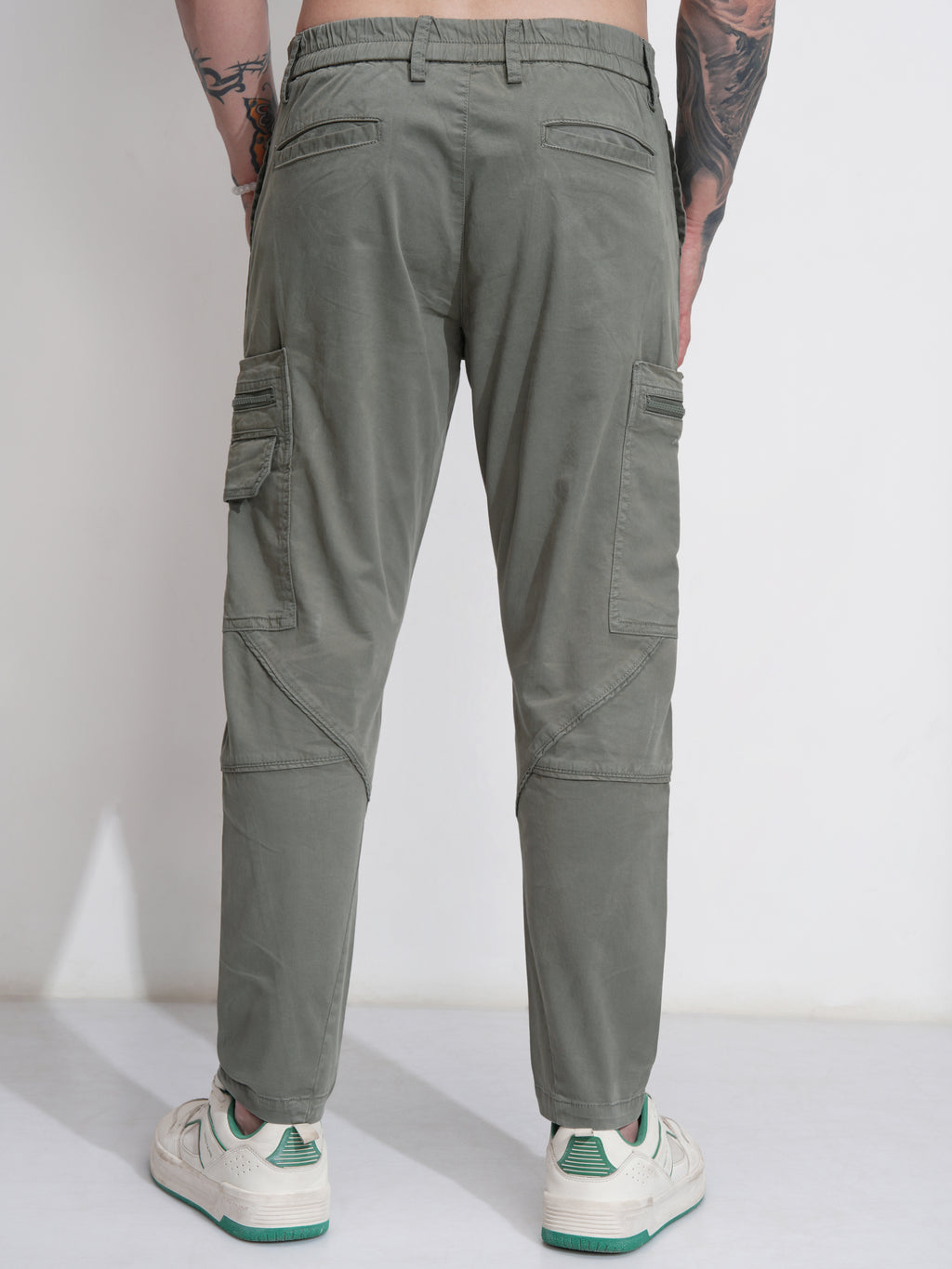 Highlander Men Olive Straight Fit Solid Cargo - Olive - Image 3