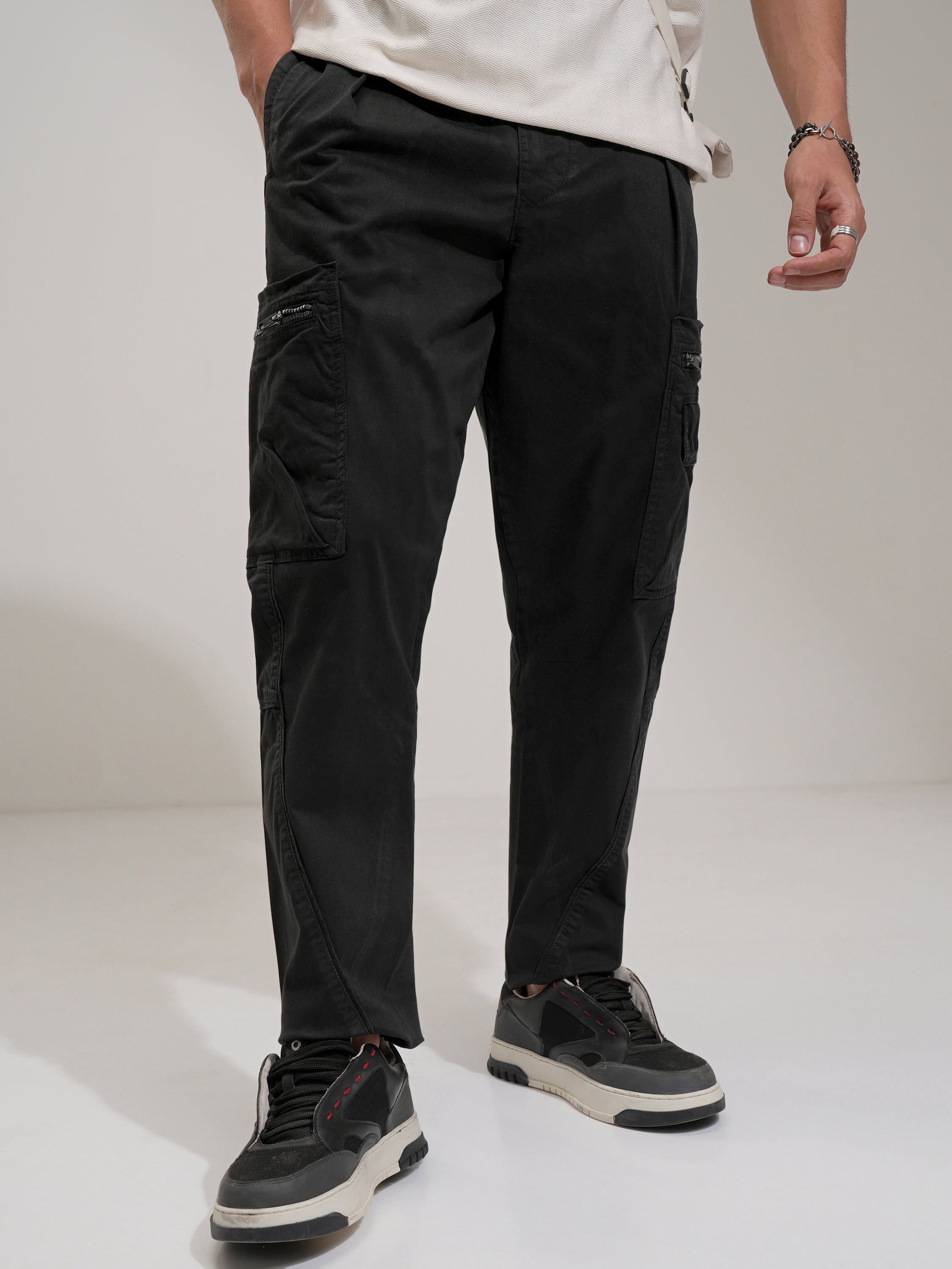 Highlander Men Black Straight Fit Solid Cargo - Black - Image 1