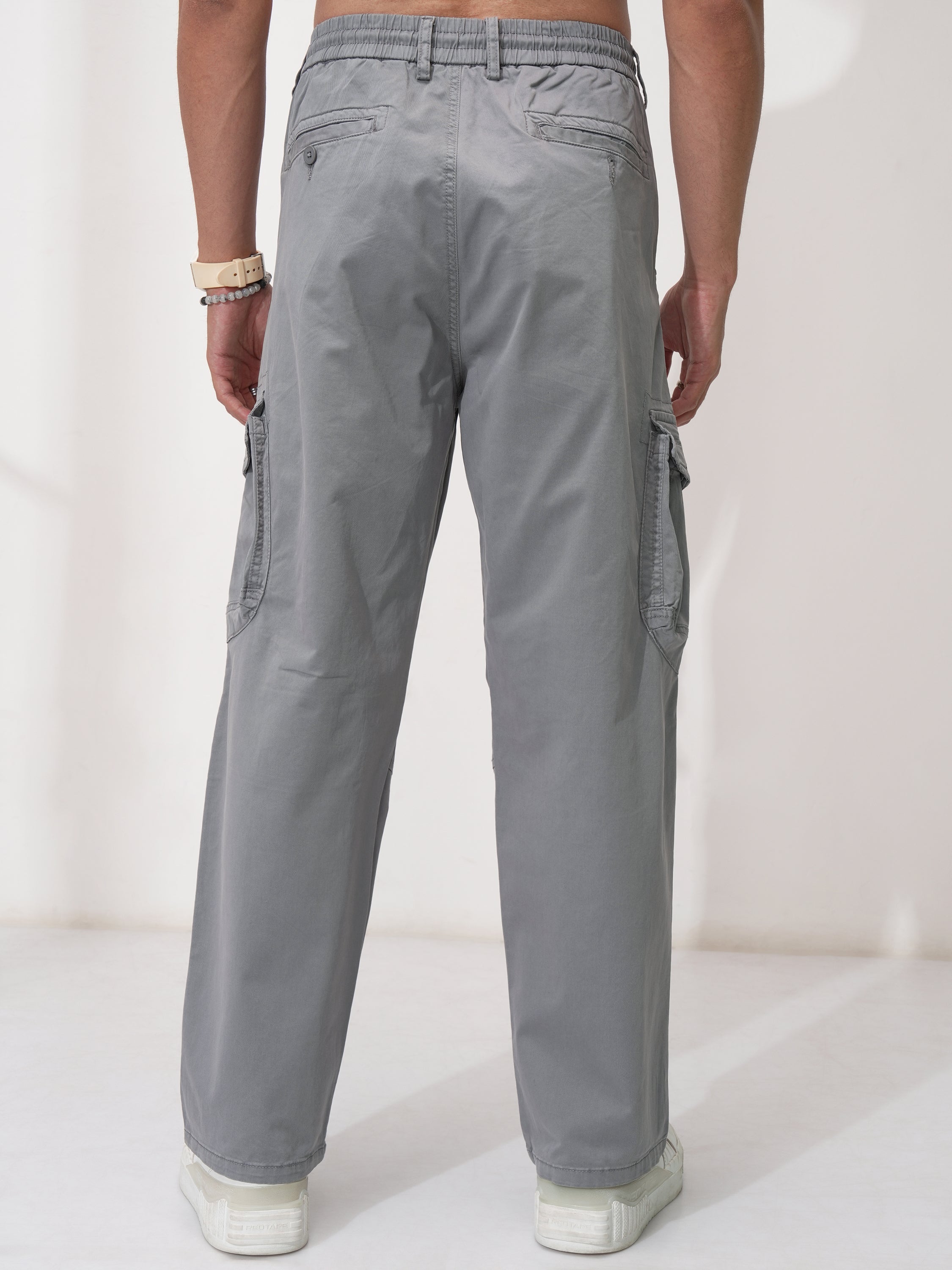 Highlander Men Grey Loose Fit Solid Cargo - Grey - Image 3