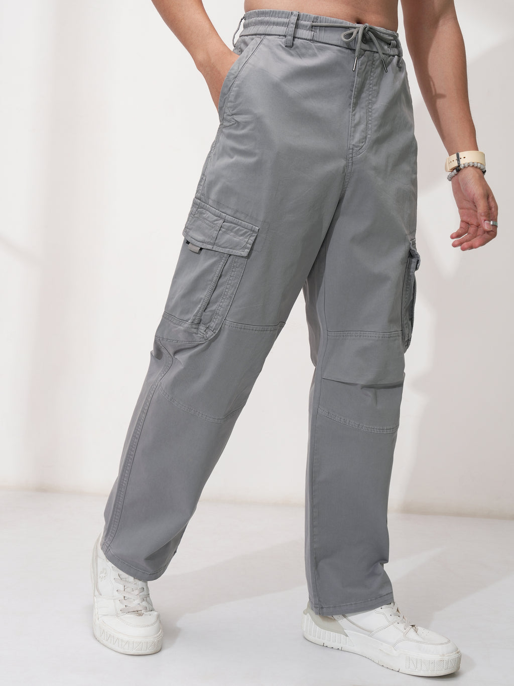 Highlander Men Grey Loose Fit Solid Cargo - Grey - Image 6