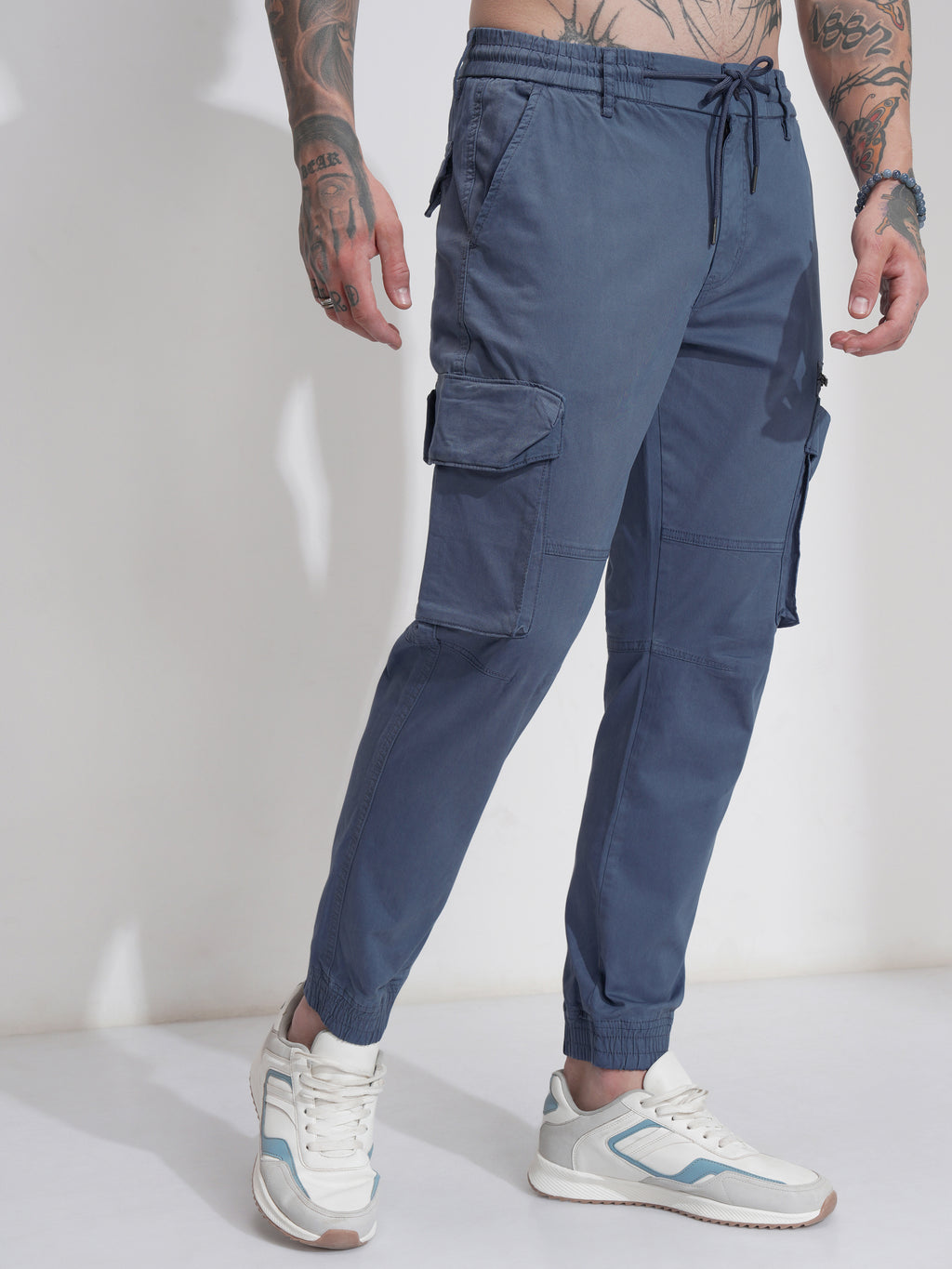 Highlander Men Blue Relaxed Fit Solid Cargo - Blue - Image 6