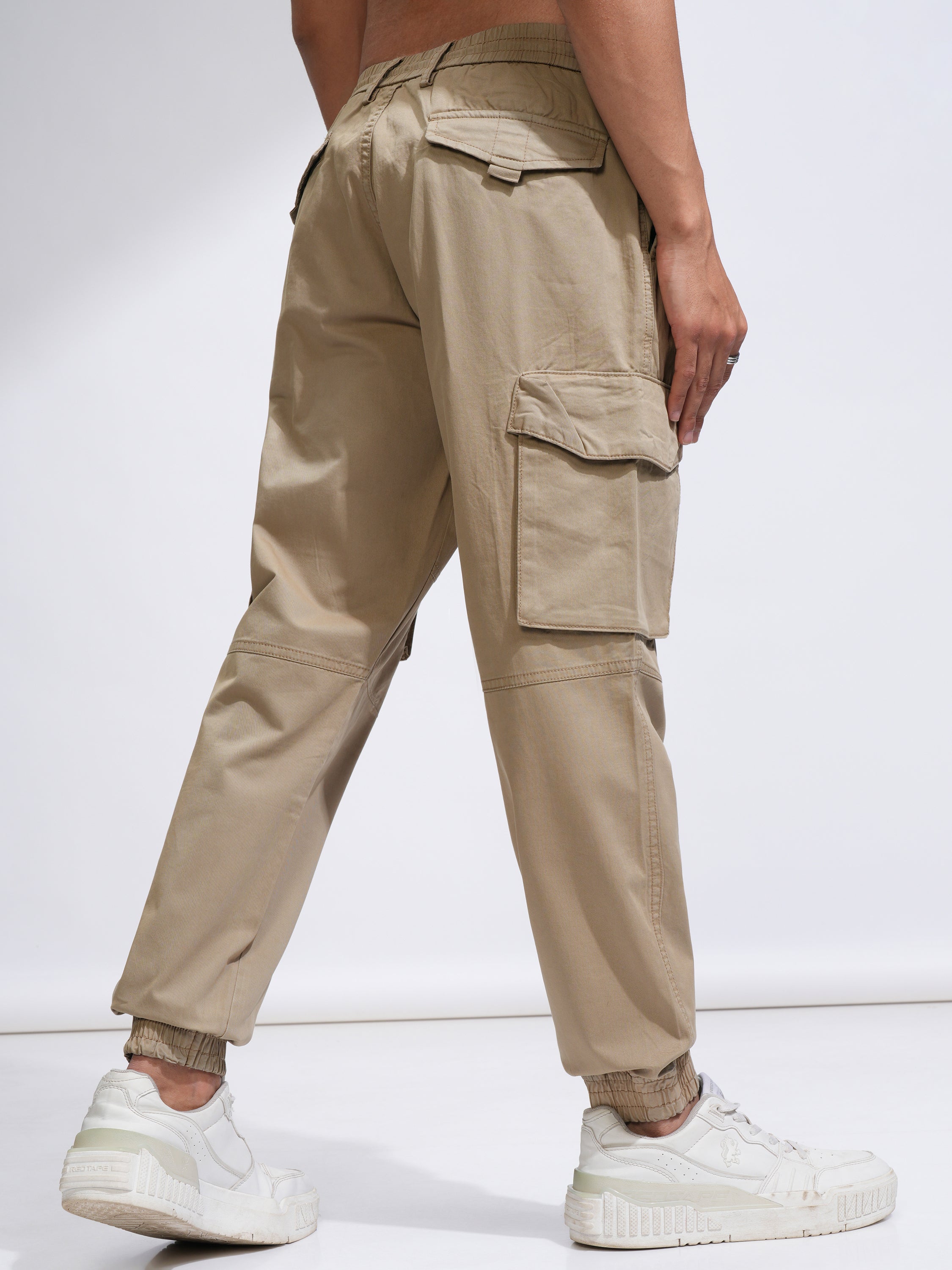 Highlander Men Beige Relaxed fit Solid Cargo - Beige - Image 3
