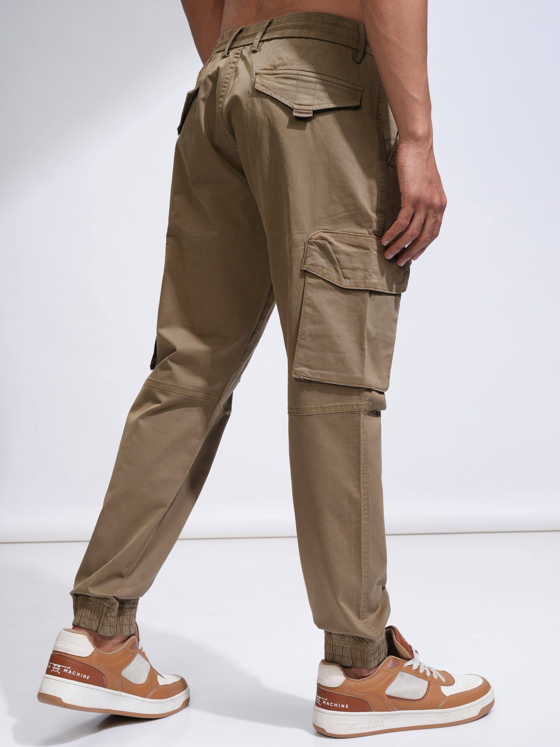 Highlander Men Brown Relaxed fit Solid Cargo - Brown - Image 3