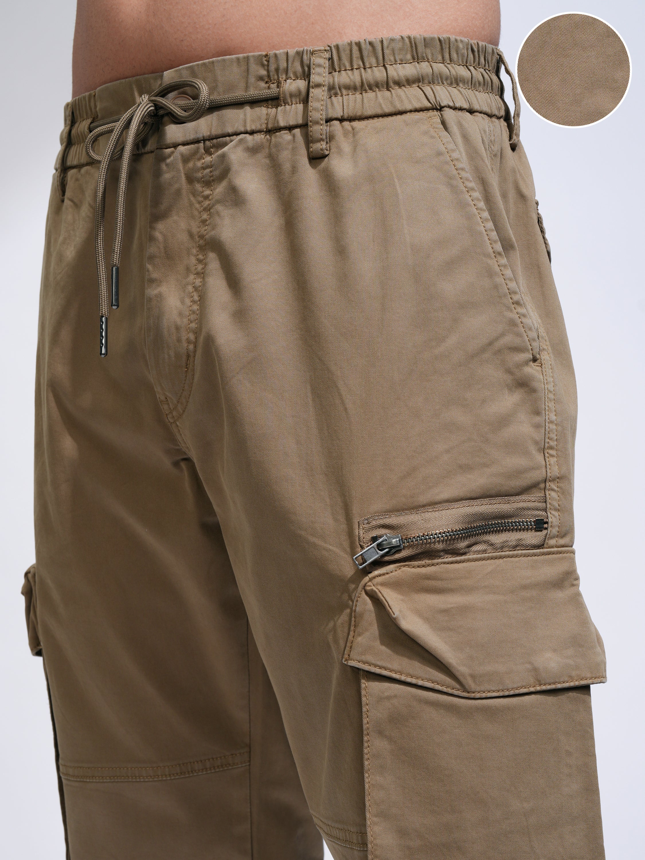 Highlander Men Brown Relaxed fit Solid Cargo - Brown - Image 5