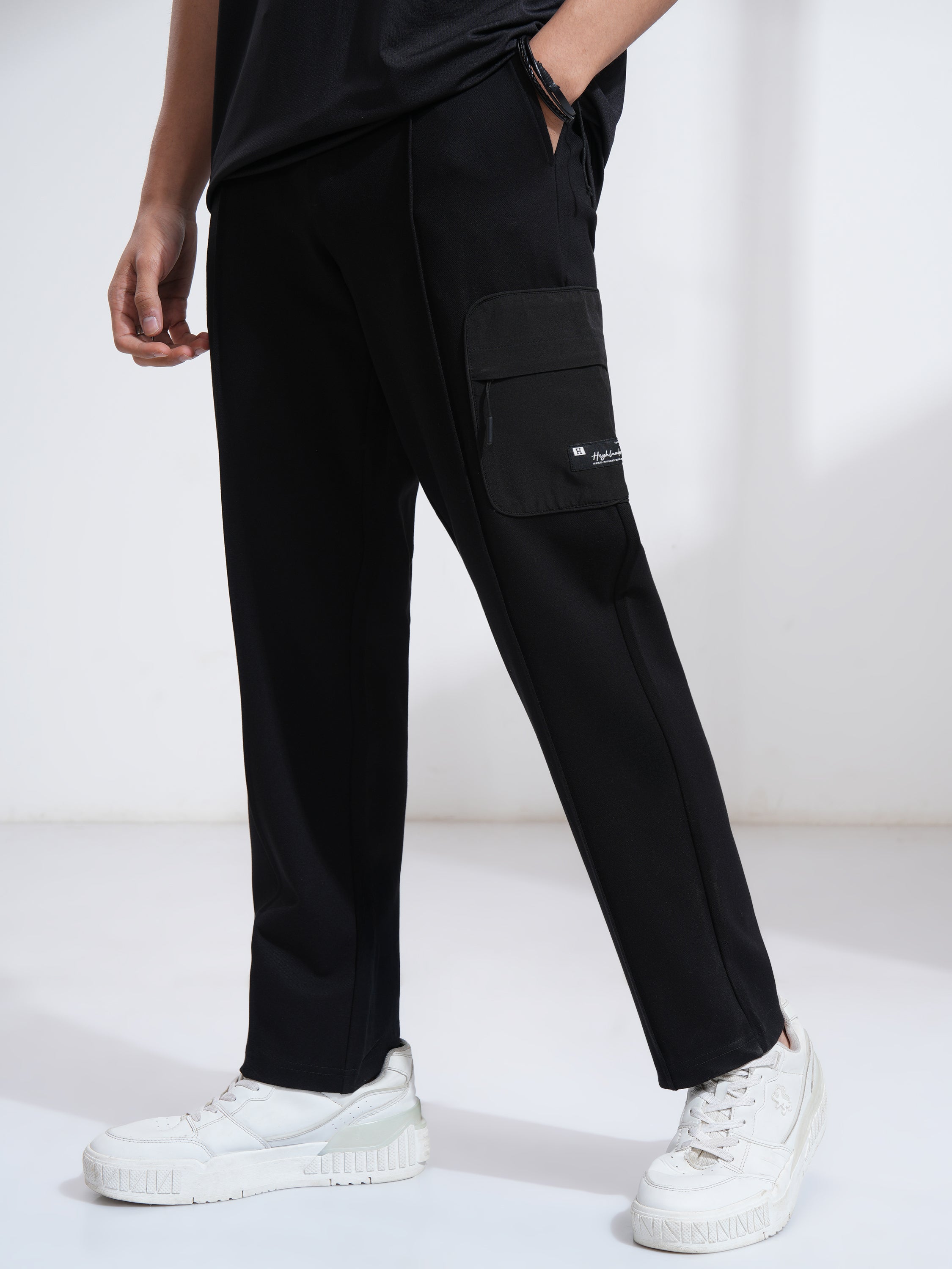 Highlander Men Black Relaxed Fit Solid Cargos - Black - Image 4