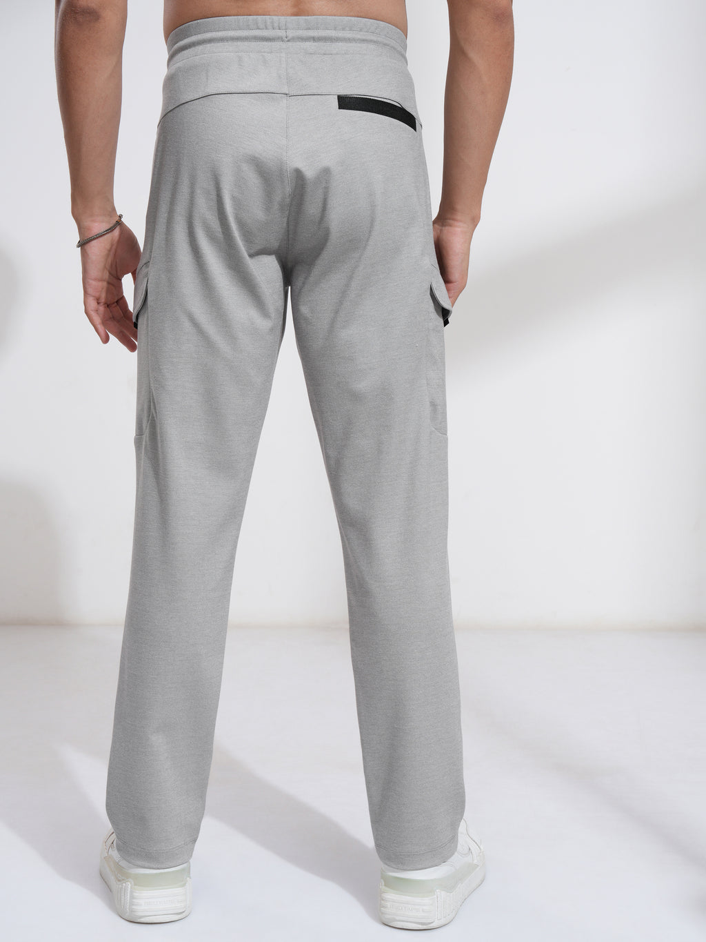 Highlander Men Grey Relaxed Fit Solid Cargos - Grey - Image 3