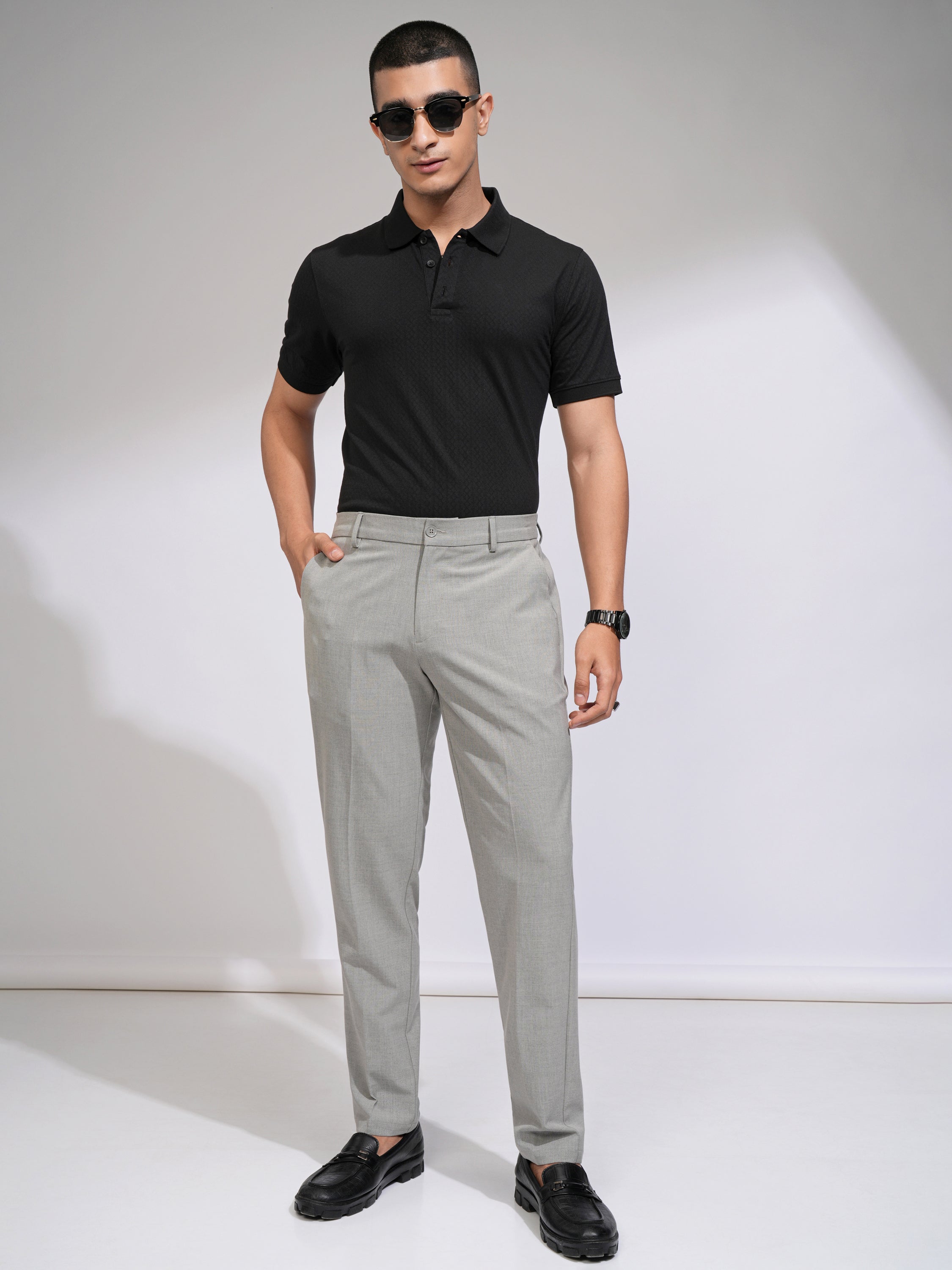Highlander Men Grey Relaxed Fit Solid Casual Trouser - Grey - Image 2